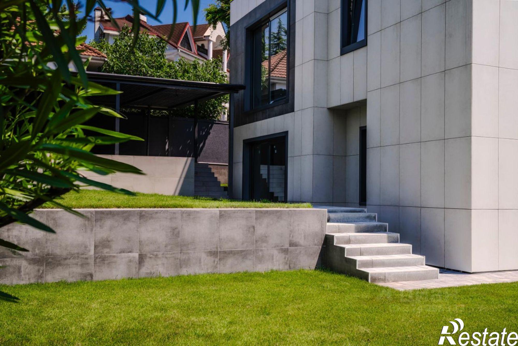 Купить дачу, дом, коттедж за 231 000 000 рублей на Волжская улица, 11