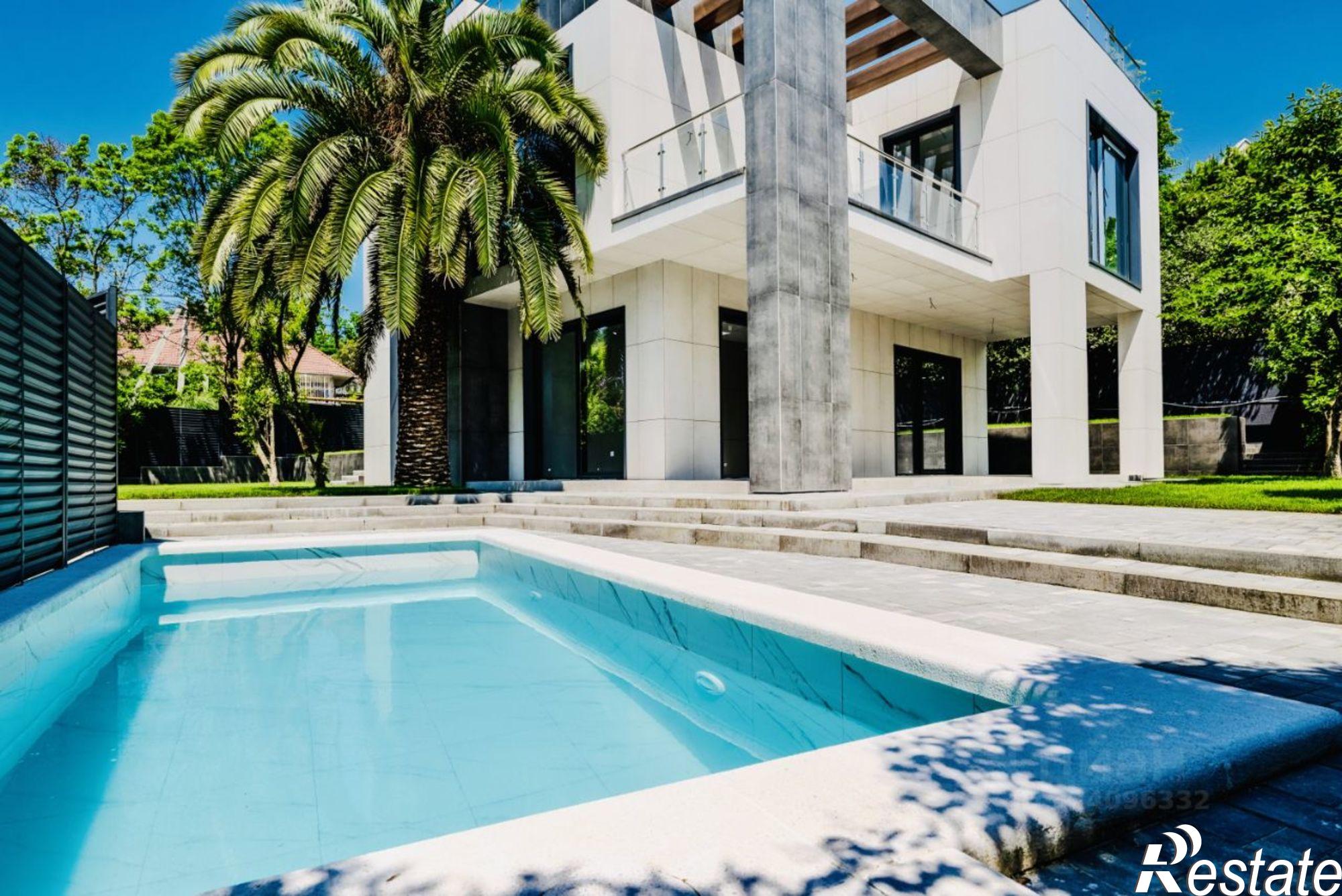 Купить дачу, дом, коттедж за 231 000 000 рублей на Волжская улица, 11