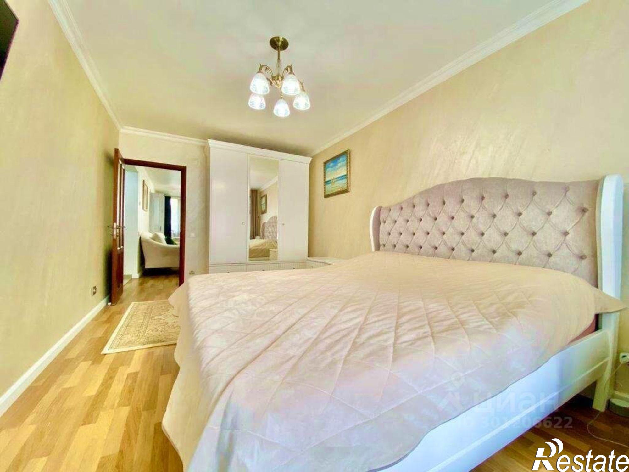 Купить квартиру за 27 000 000 рублей на улица Островского, 37