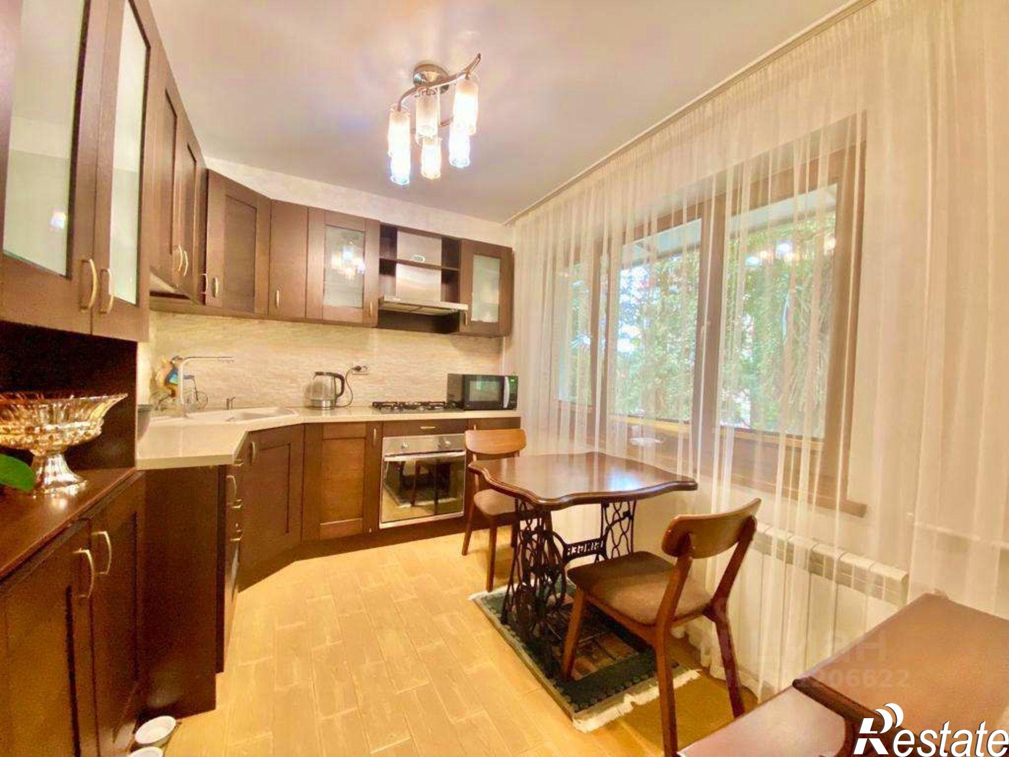 Купить квартиру за 27 000 000 рублей на улица Островского, 37