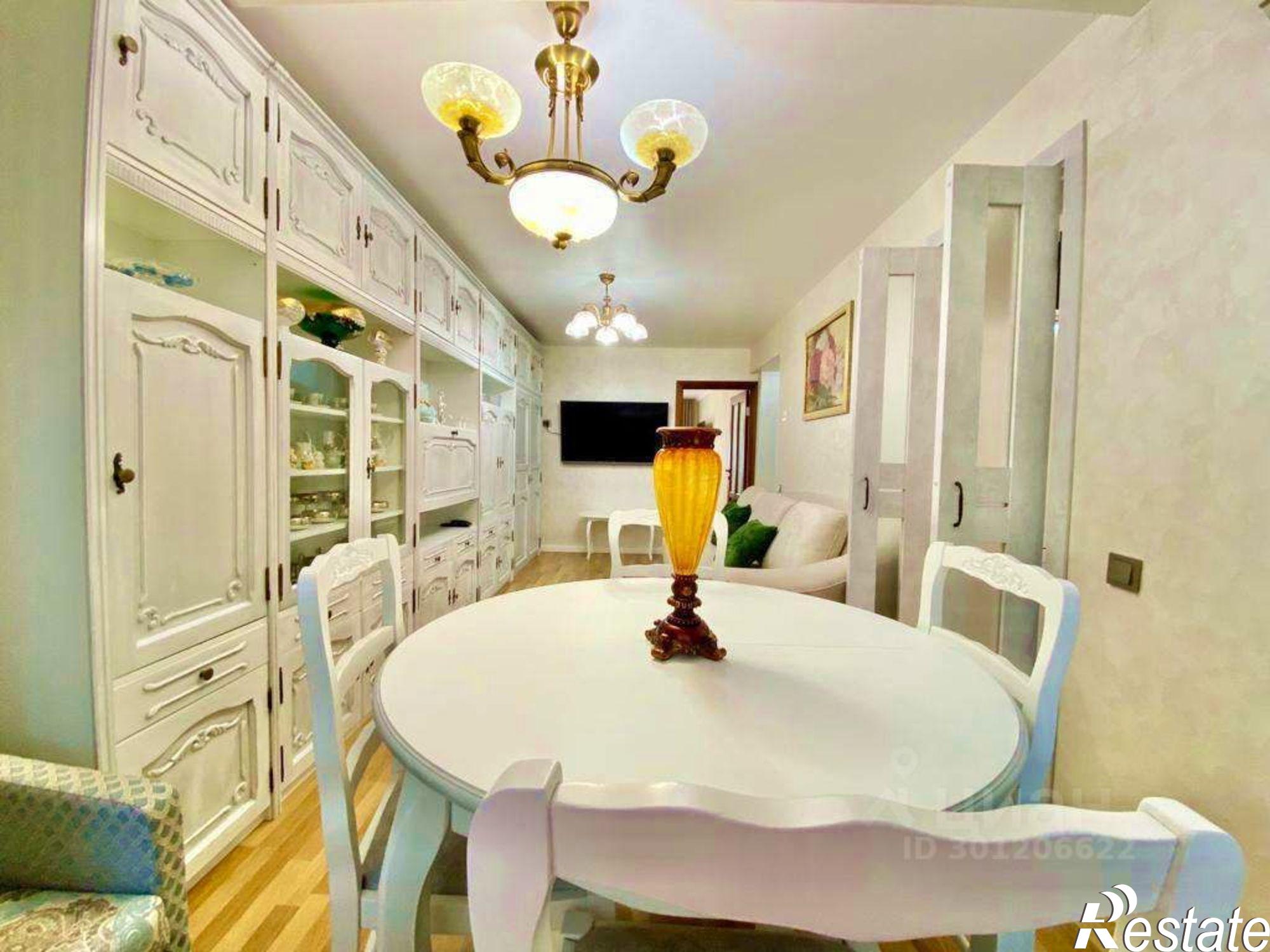 Купить квартиру за 27 000 000 рублей на улица Островского, 37