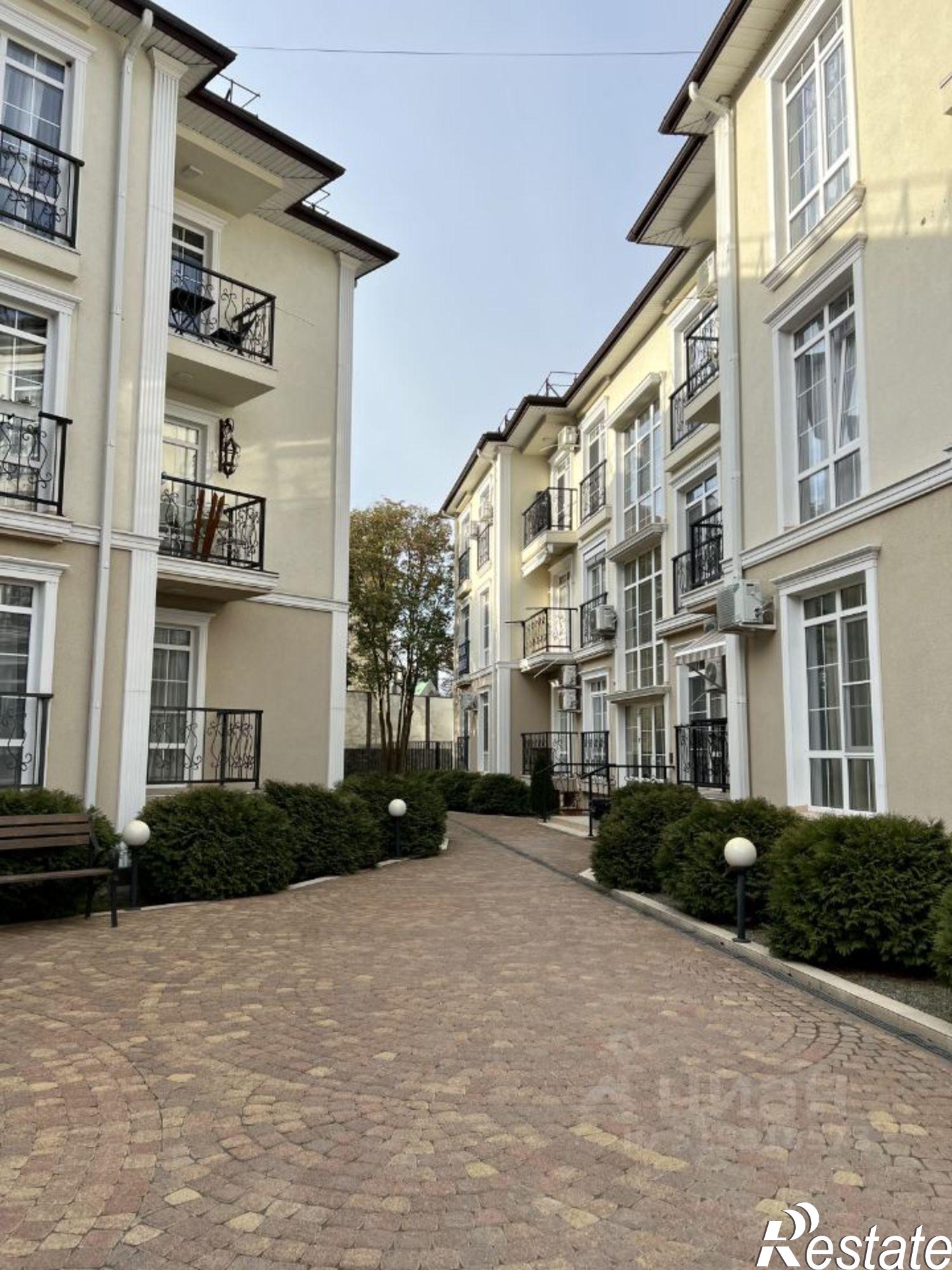 Купить квартиру за 13 900 000 рублей на Эпроновская улица, 2А/3 с1