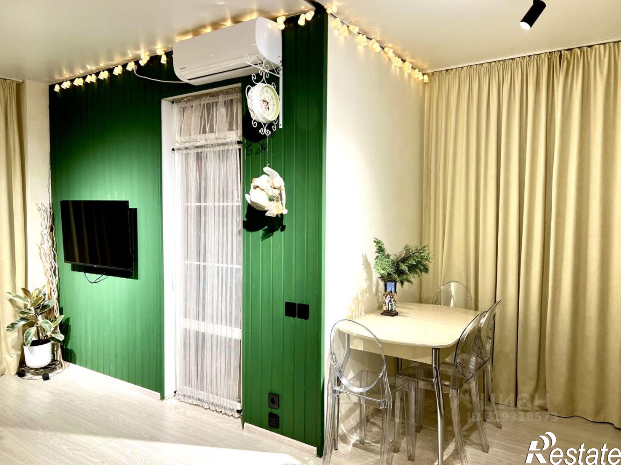 Купить квартиру за 13 900 000 рублей на Эпроновская улица, 2А/3 с1