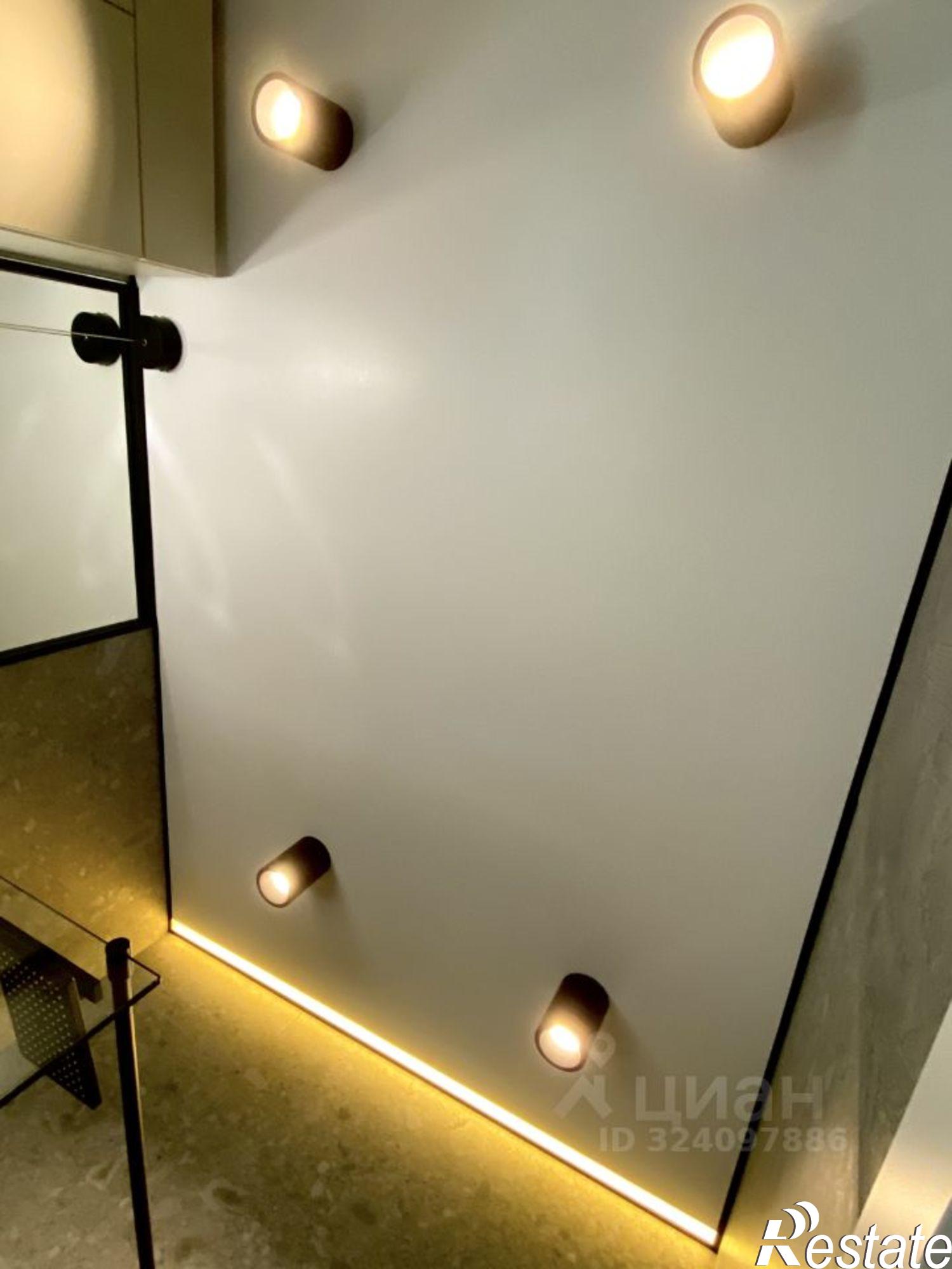 Купить квартиру за 10 000 000 рублей на Пионерская улица, 14