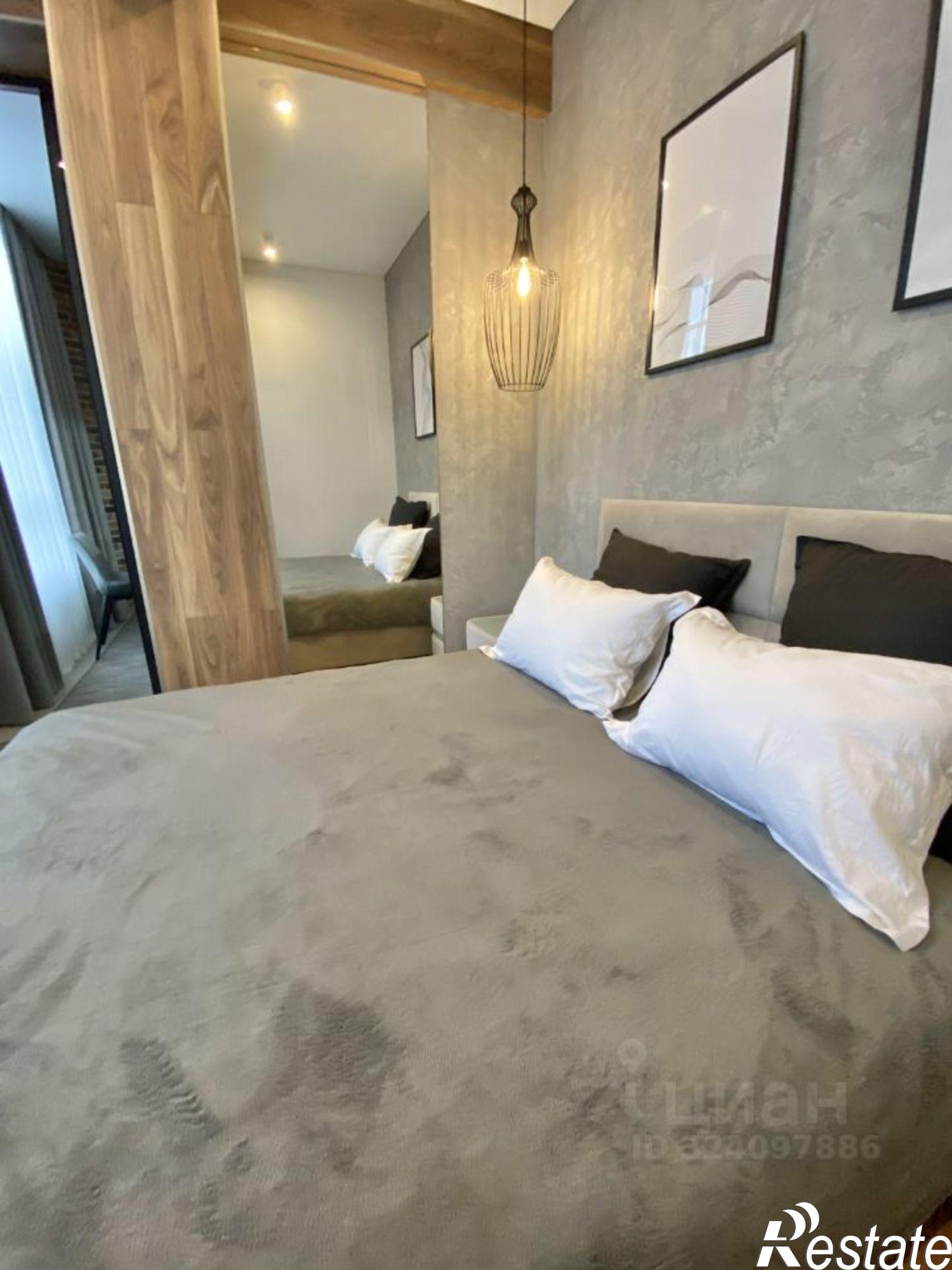 Купить квартиру за 10 000 000 рублей на Пионерская улица, 14