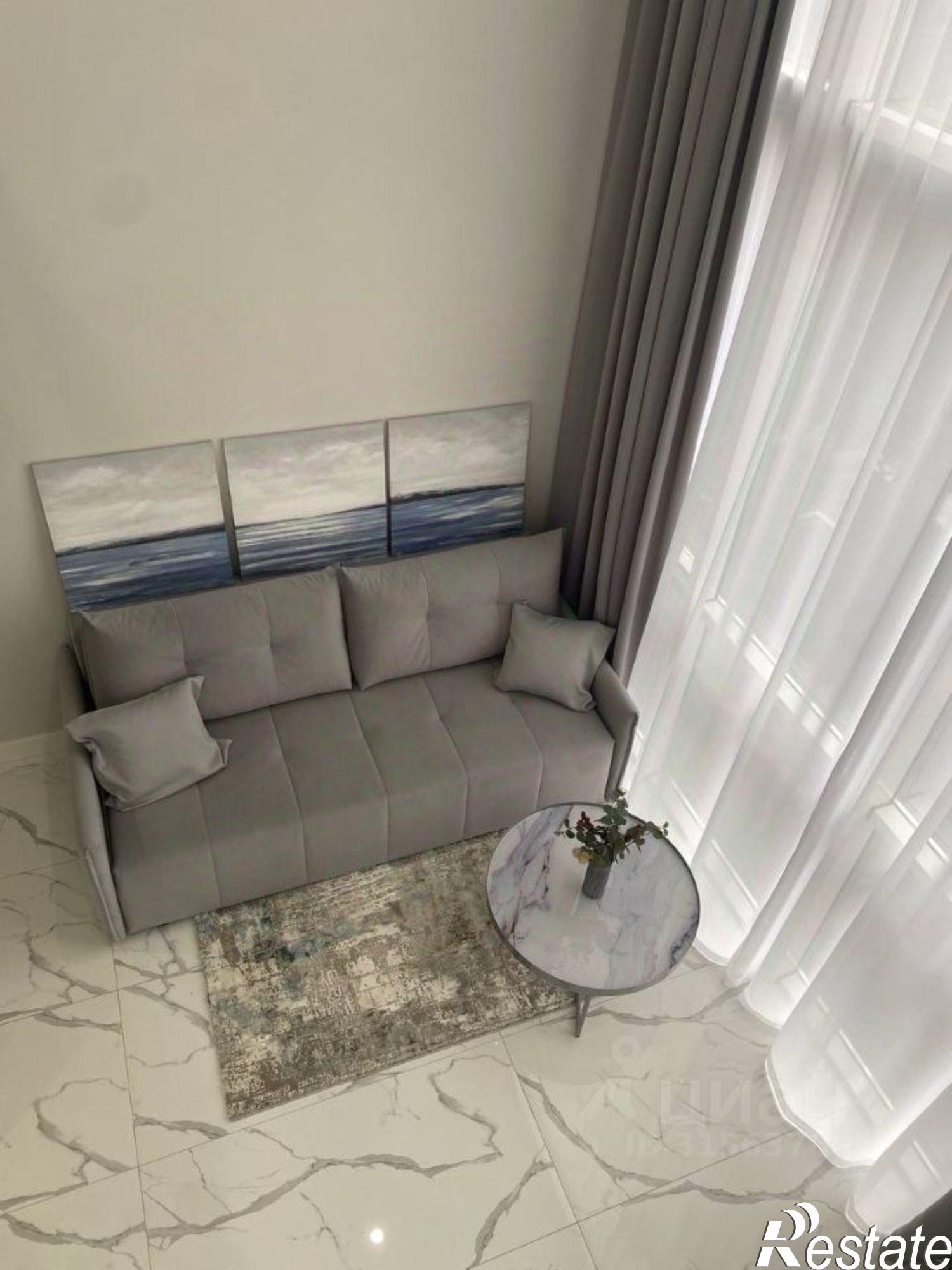 Купить квартиру за 14 000 000 рублей на ул Навагинская, 11