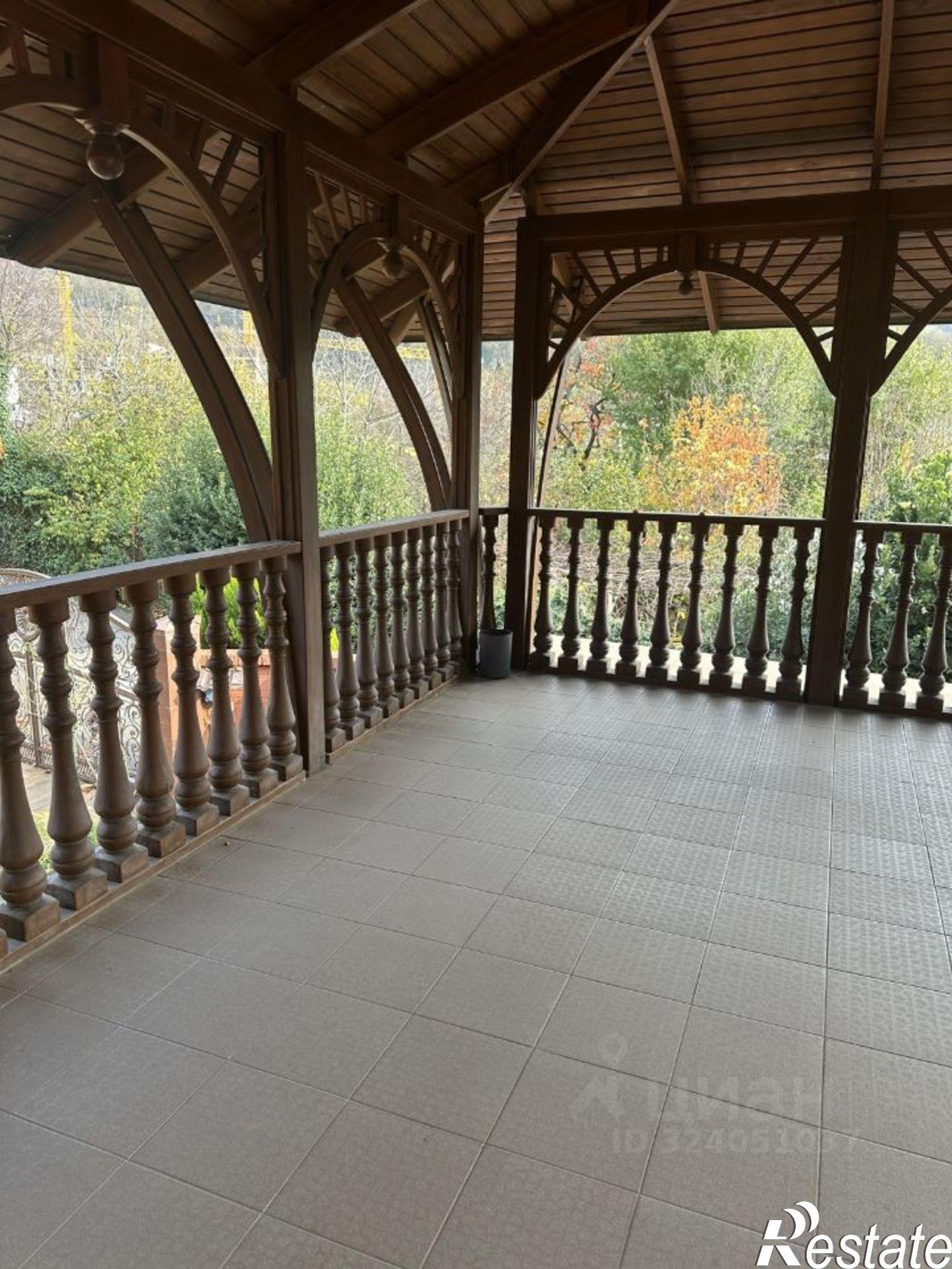 Купить дачу, дом, коттедж за 122 000 000 рублей на Алекский переулок, 13