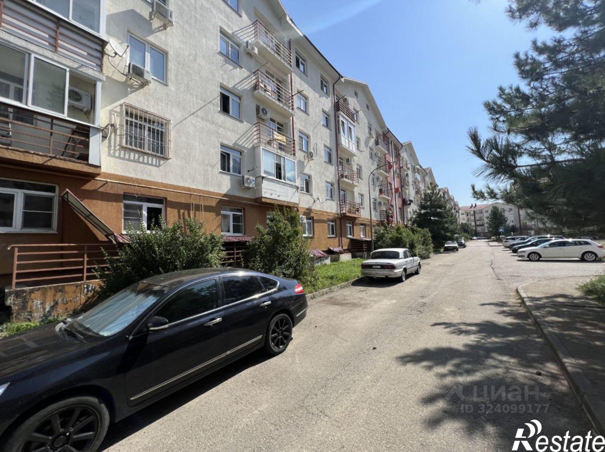 Купить квартиру за 13 500 000 рублей на ул Эстонская, 37 3