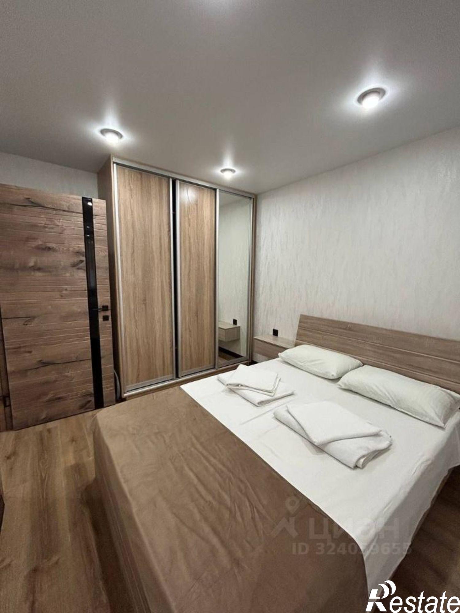 Сдать квартиру за 65 000 рублей на улица Воровского, 53