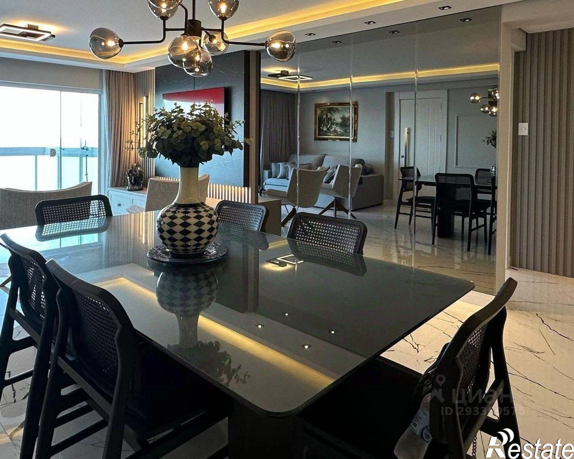 Купить квартиру за 18 000 000 рублей на проспект Пушкина, 14