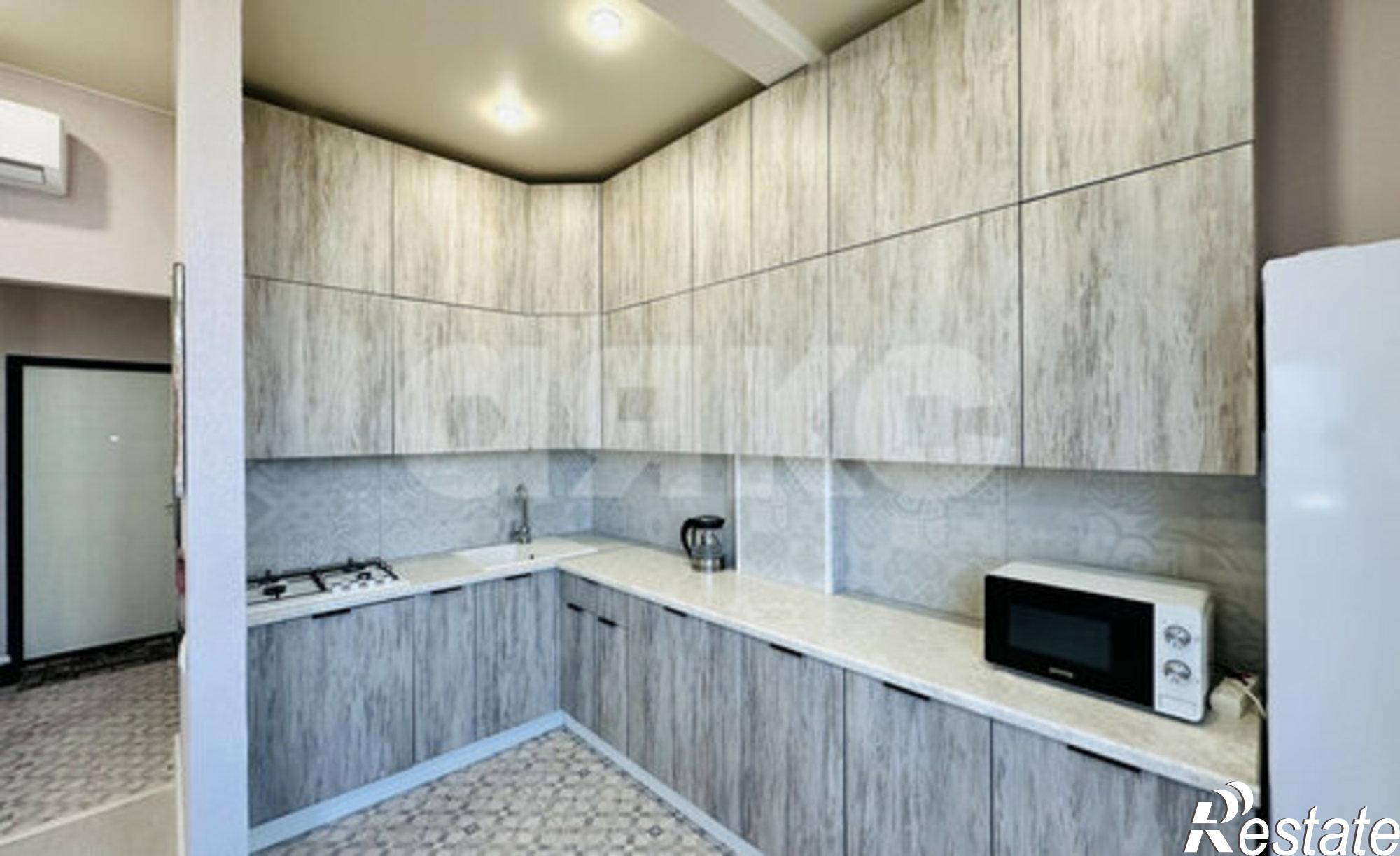 Купить квартиру за 18 000 000 рублей на Горный переулок, 5