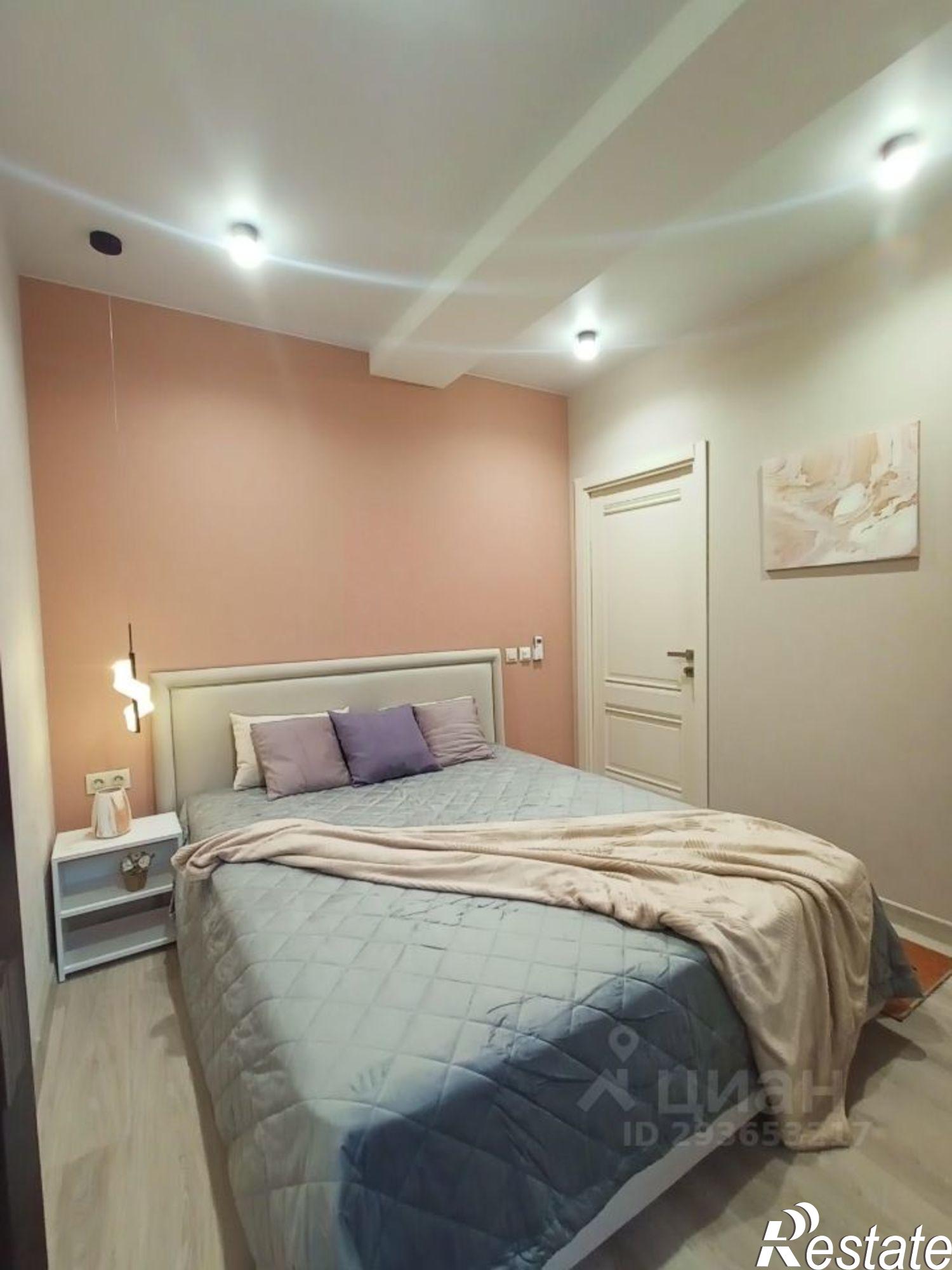 Сдать квартиру за 75 000 рублей на Каспийская улица, 68