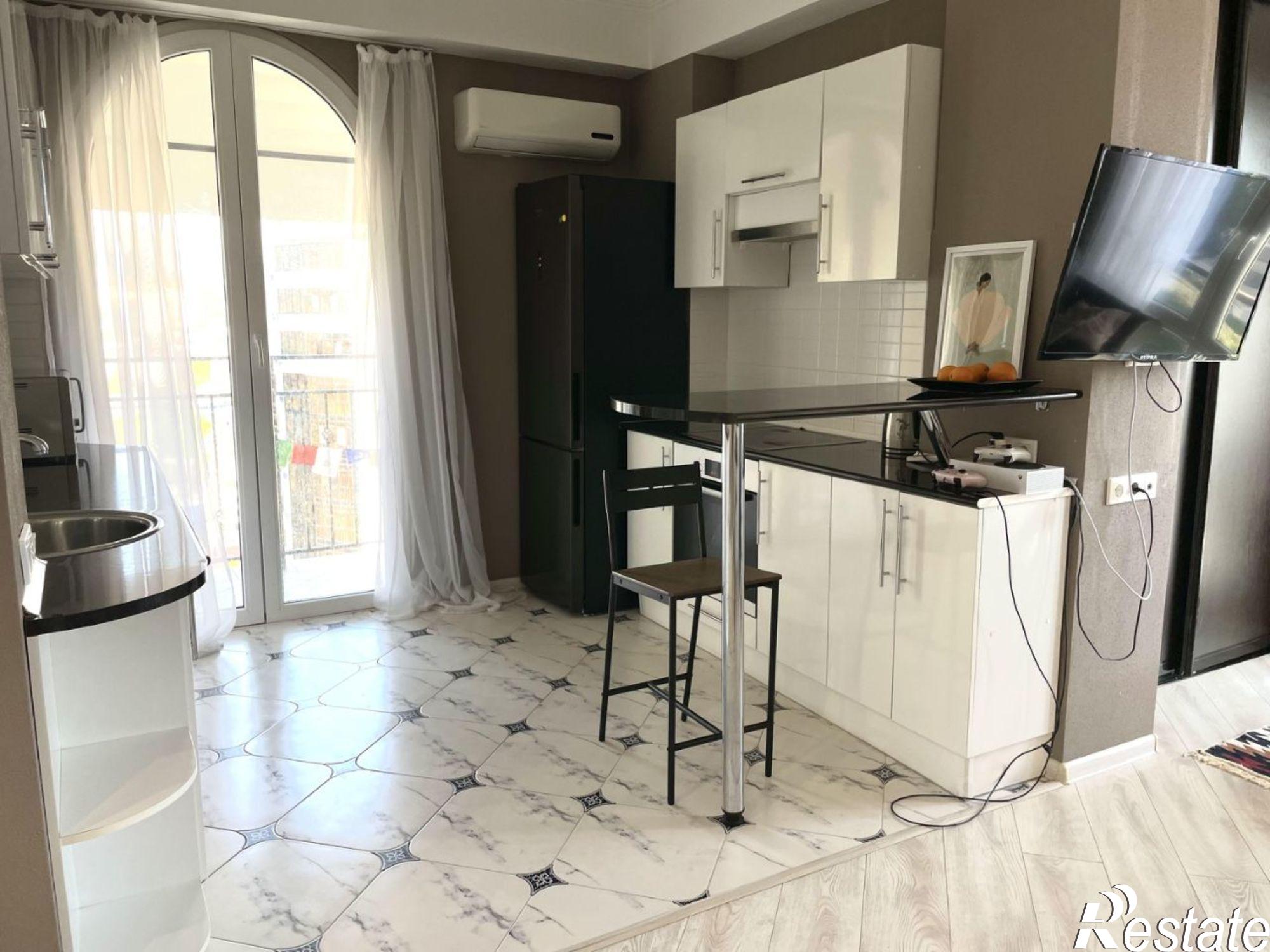 Сдать квартиру за 80 000 рублей на ул Цюрупы, 4Б