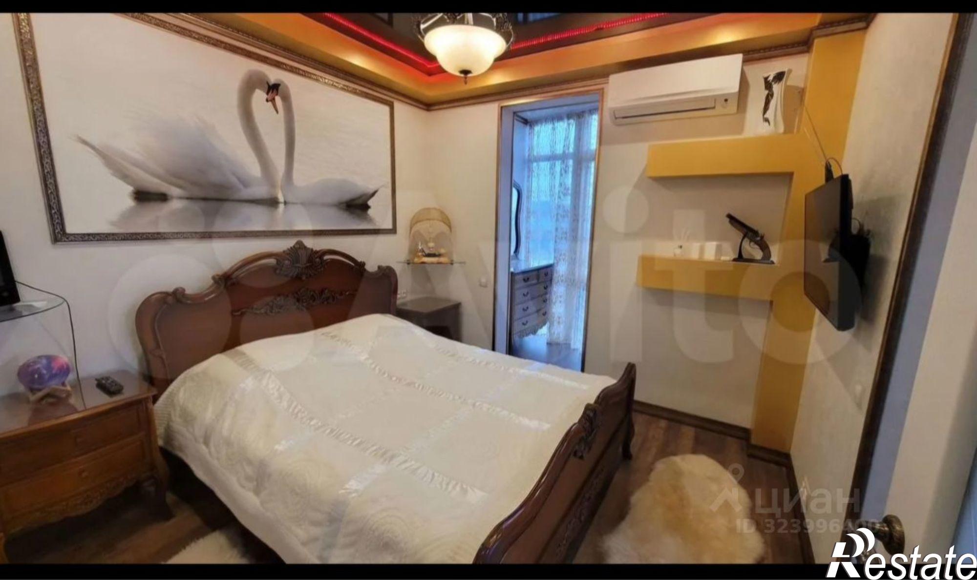 Сдать квартиру за 65 000 рублей на улица Цюрупы, 32