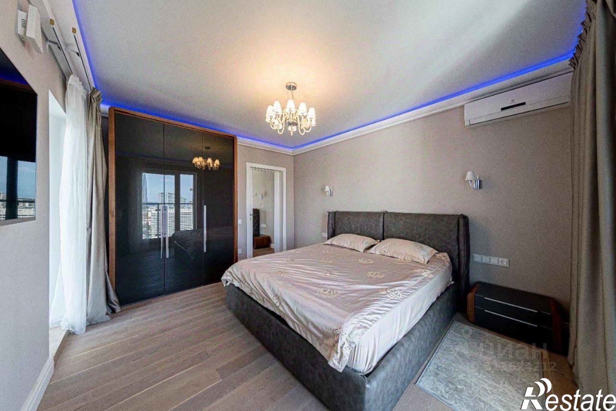 Купить квартиру за 86 000 000 рублей на ул Гагринская, 3/5