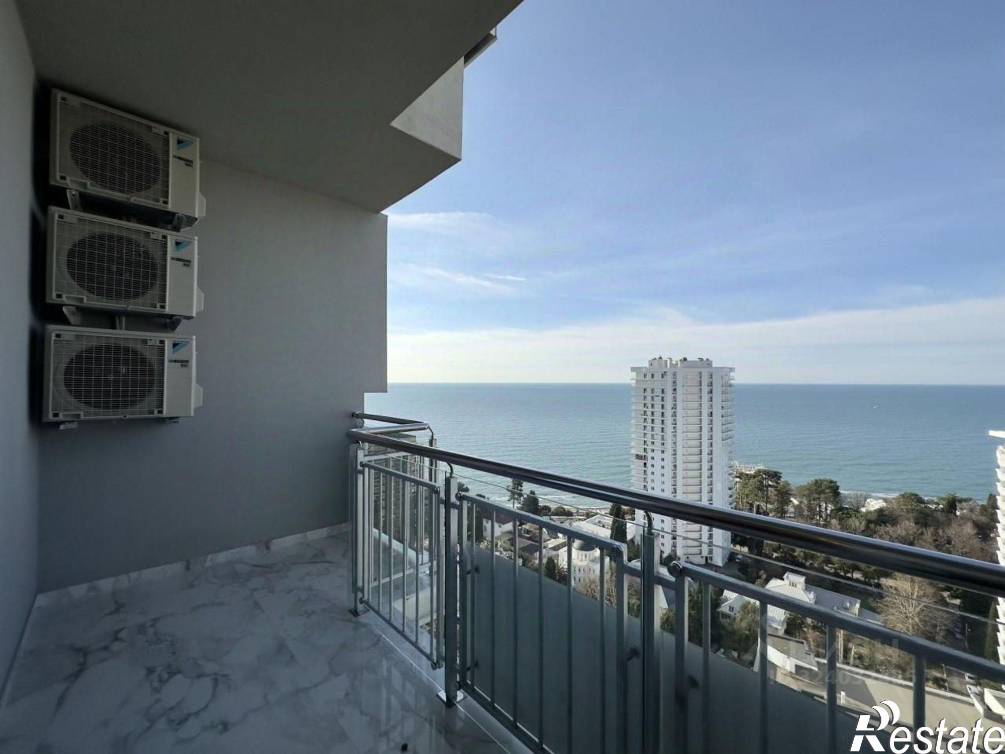 Купить квартиру за 17 500 000 рублей на Гагринская улица, 10