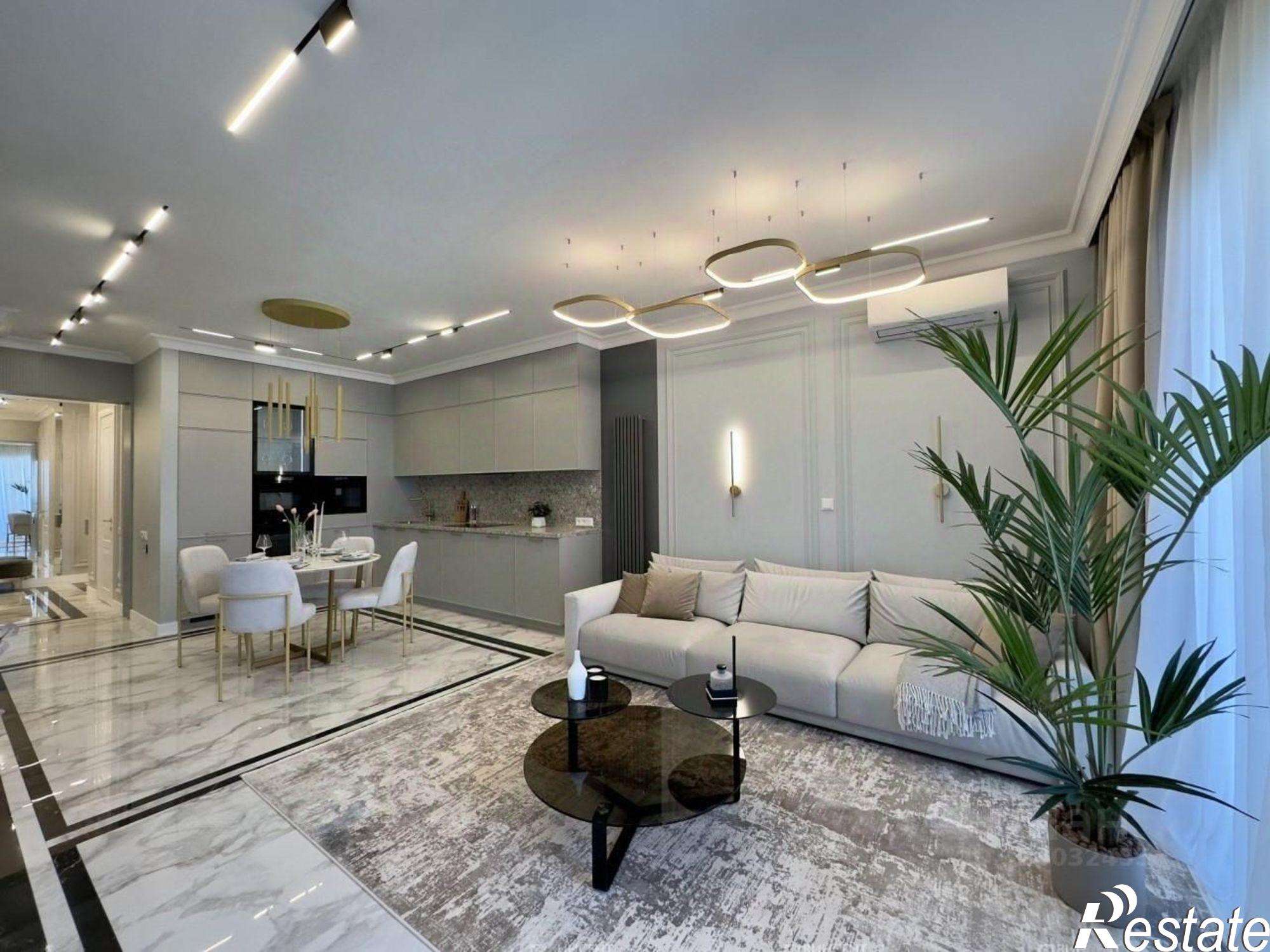 Купить квартиру за 17 500 000 рублей на Гагринская улица, 10