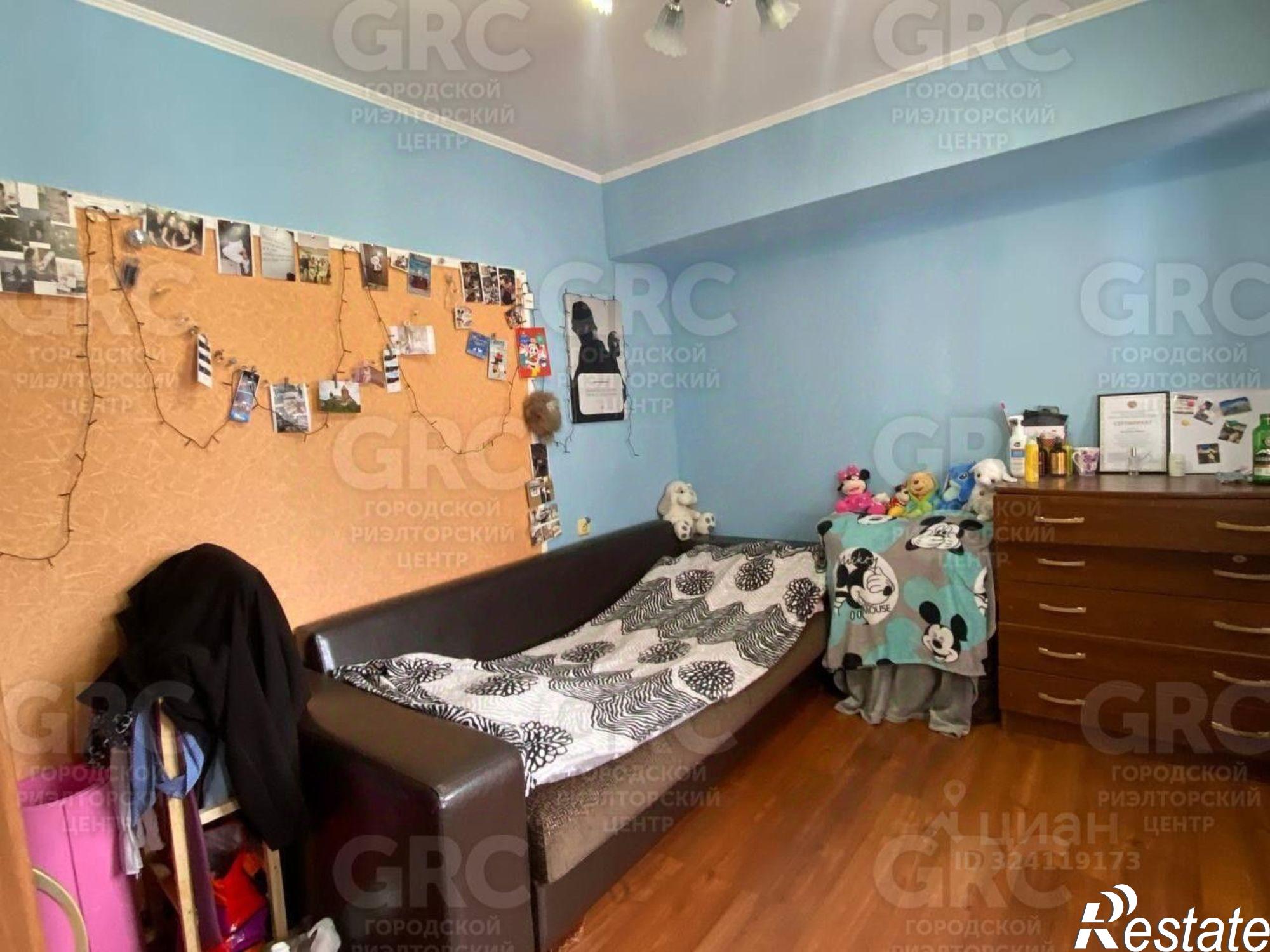 Купить квартиру за 16 000 000 рублей на Соколиная улица, 19