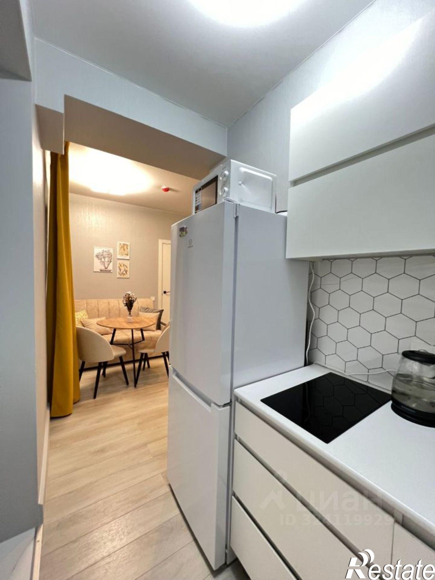 Купить квартиру за 10 000 000 рублей на ул Невская, 18