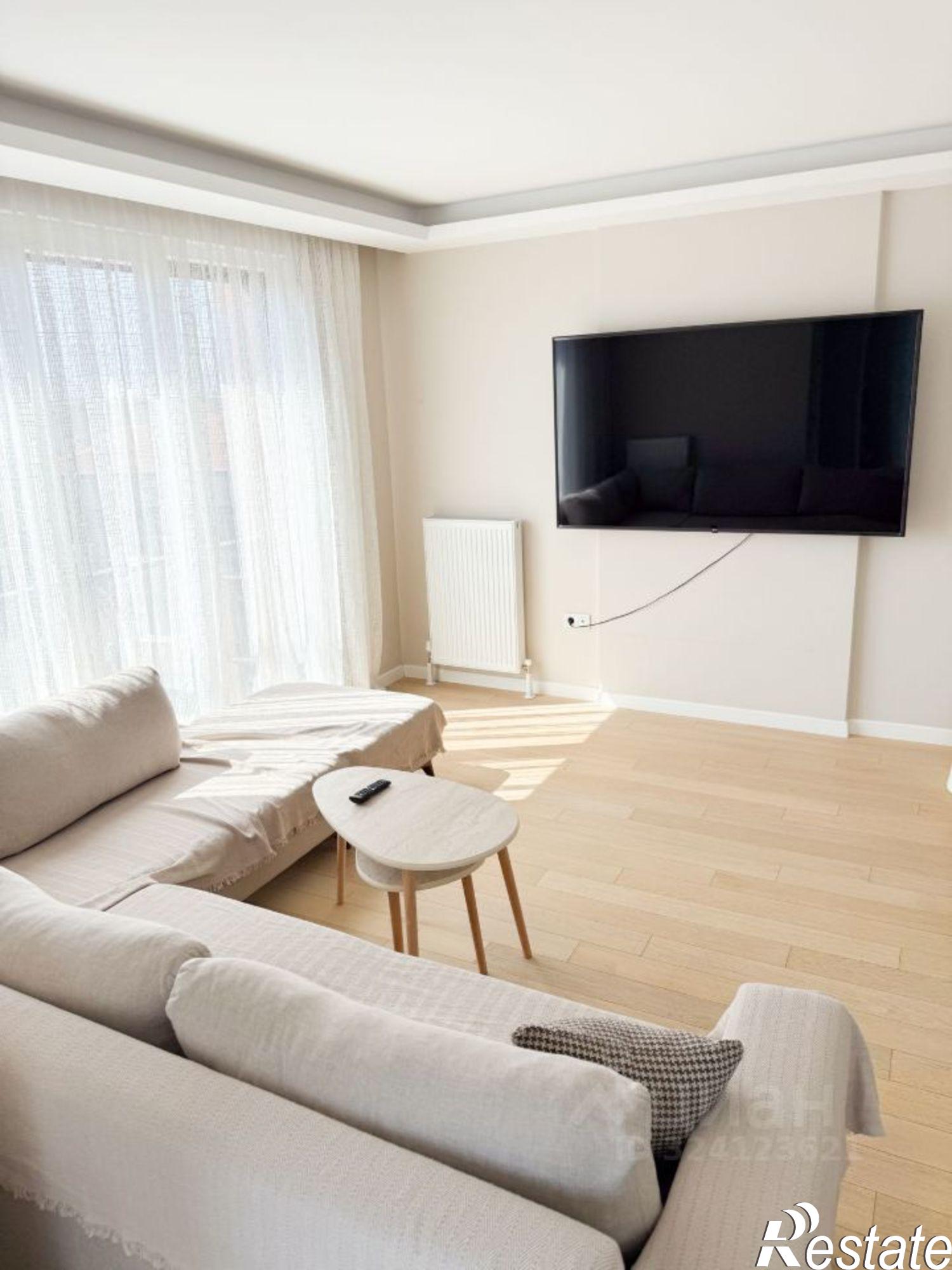 Купить квартиру за 20 890 000 рублей на Учительская улица, 10