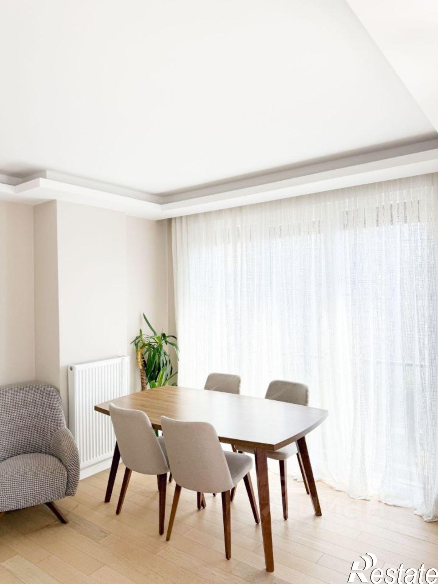 Купить квартиру за 20 890 000 рублей на Учительская улица, 10