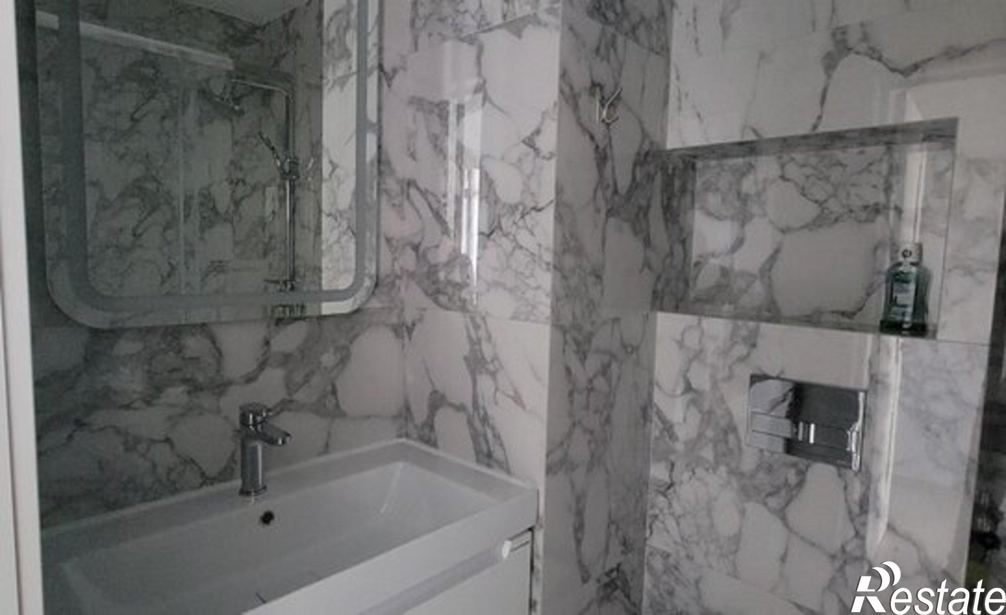 Купить квартиру за 16 000 000 рублей на ул Ясногорская, 16/2