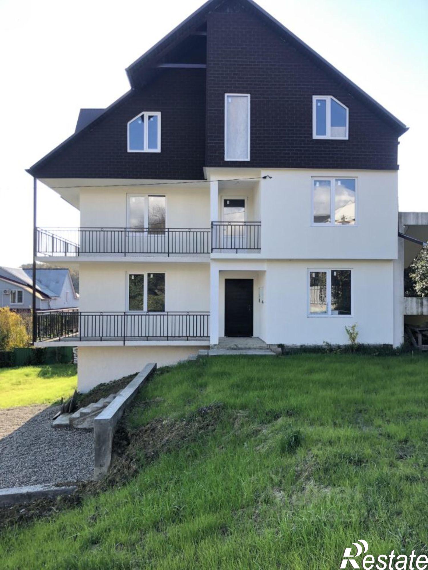 Купить дачу, дом, коттедж за 22 000 000 рублей на Огородный пер, 37