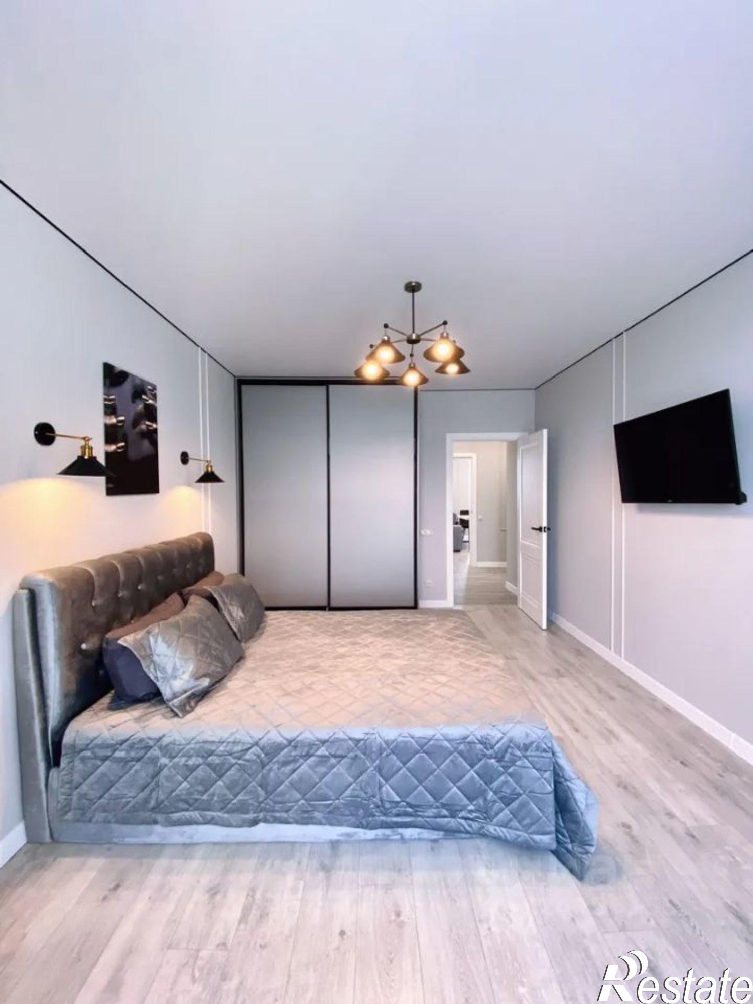 Купить квартиру за 13 000 000 рублей на пер Трунова, 6 3