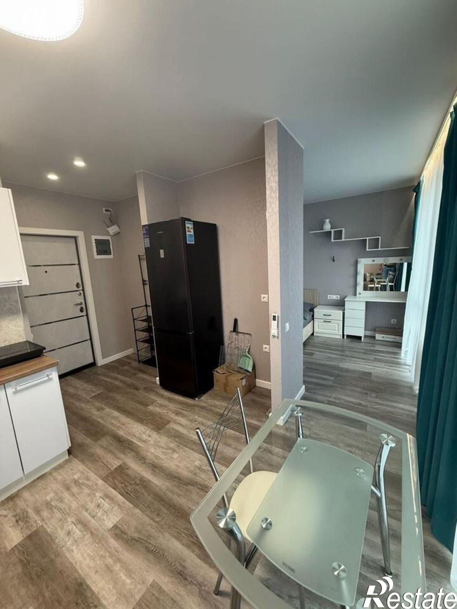 Купить квартиру за 10 800 000 рублей на Пластунская улица, 123А к1