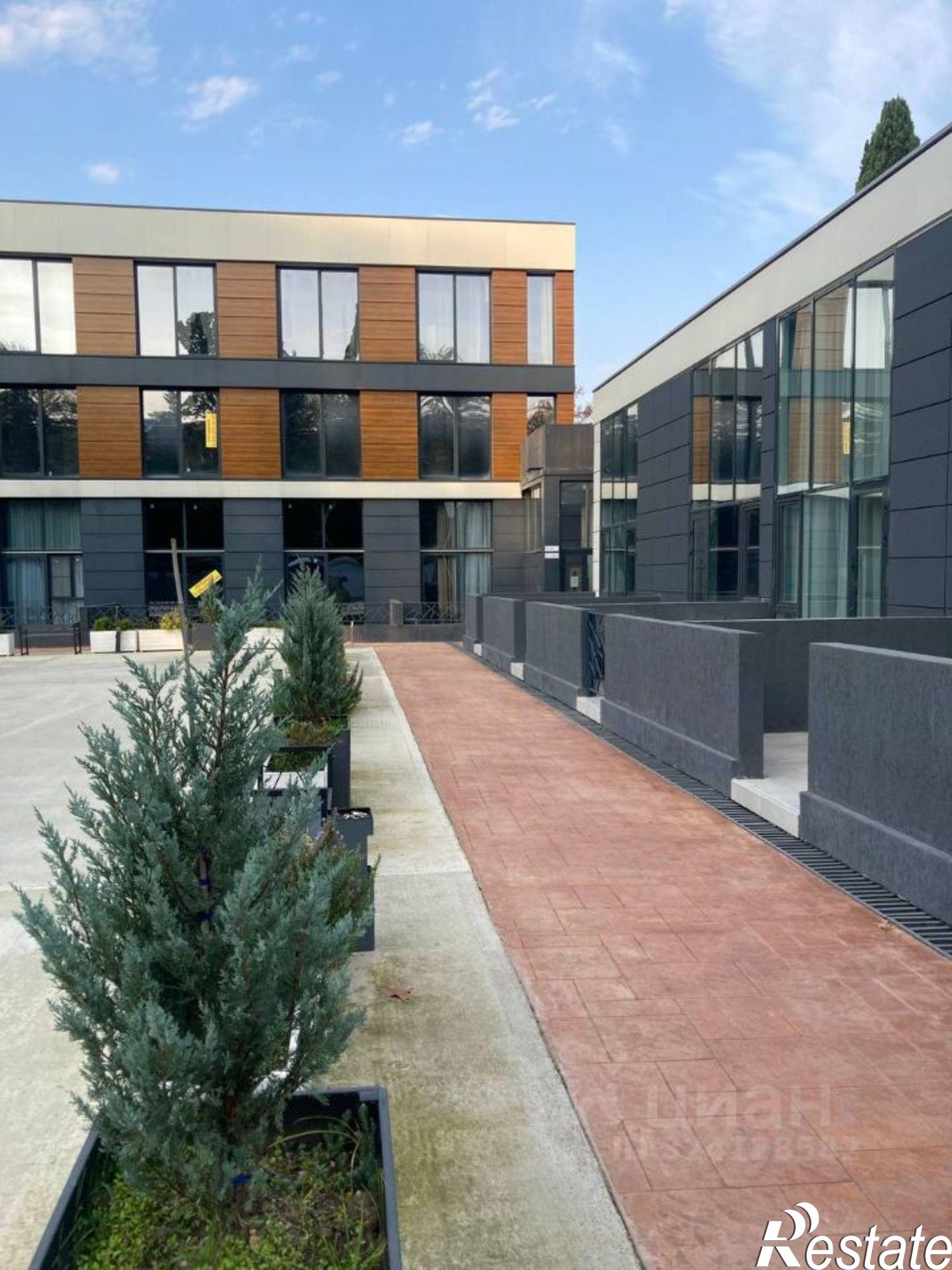 Купить квартиру за 15 000 000 рублей на ул Ленина, 219