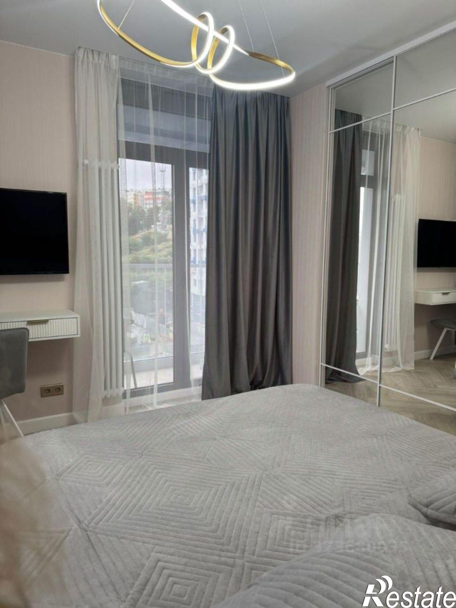 Купить квартиру за 18 000 000 рублей на Ясногорская улица, 16/2 к11