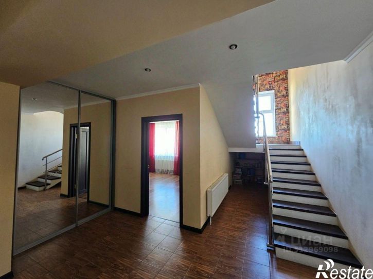 4-комн квартира Кирпичная улица, 6 к1,  д. 6 к1