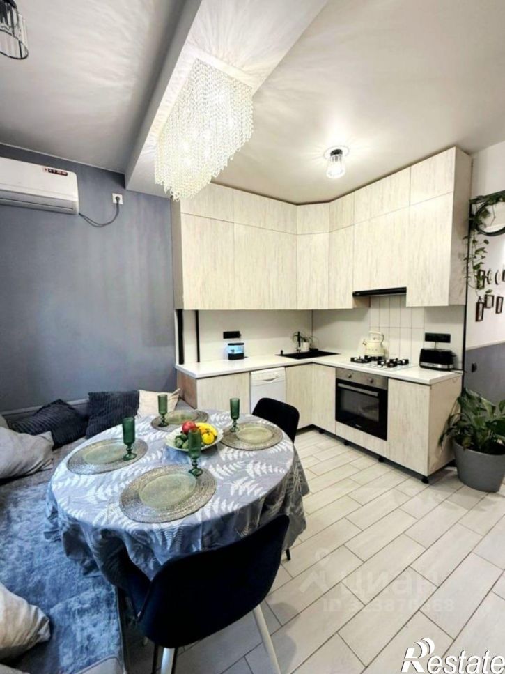 3-комн квартира Российская улица, 19/3,  д. 19/3