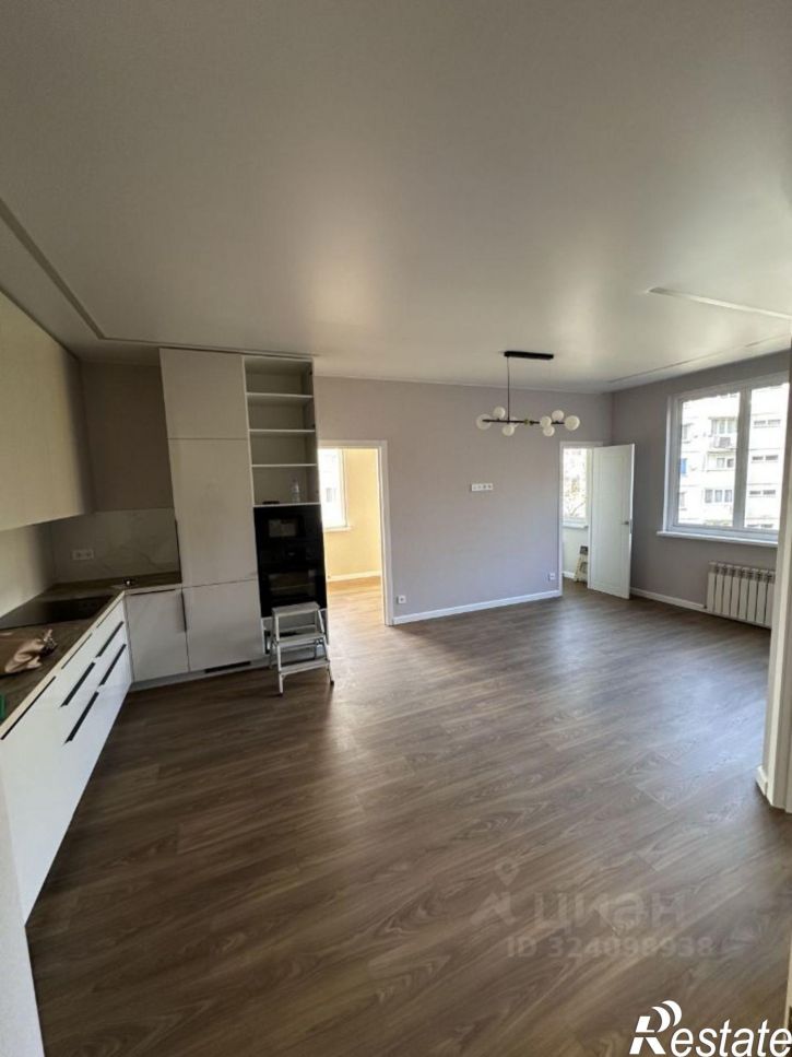 4-комн квартира ул Лесная, 12/4,  д. 12/4