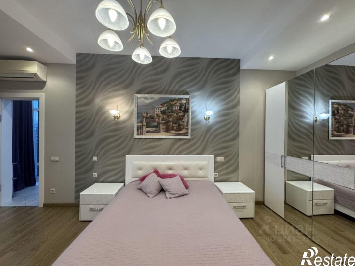 2-комн квартира Гагринская улица, 10,  д. 10