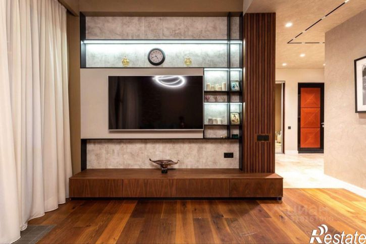 2-комн квартира ул Листопадная, 2,  д. 2