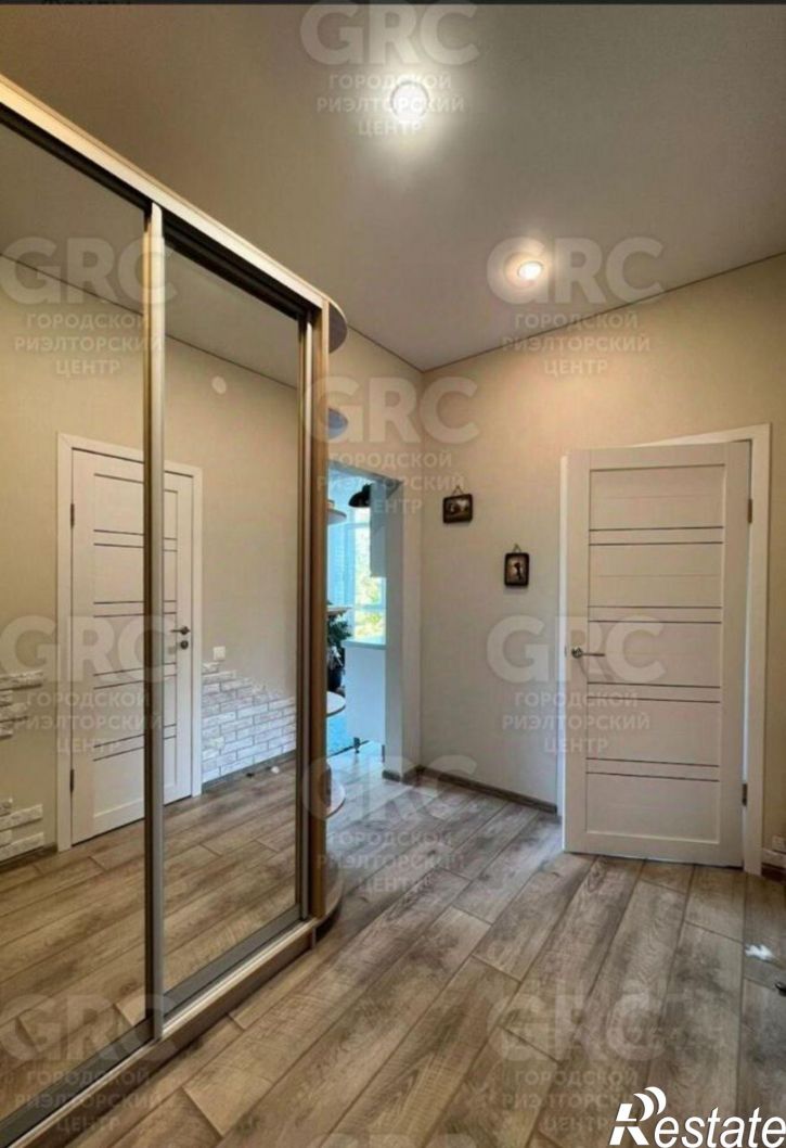 2-комн квартира улица Фурманова, 10Е,  д. 10Е