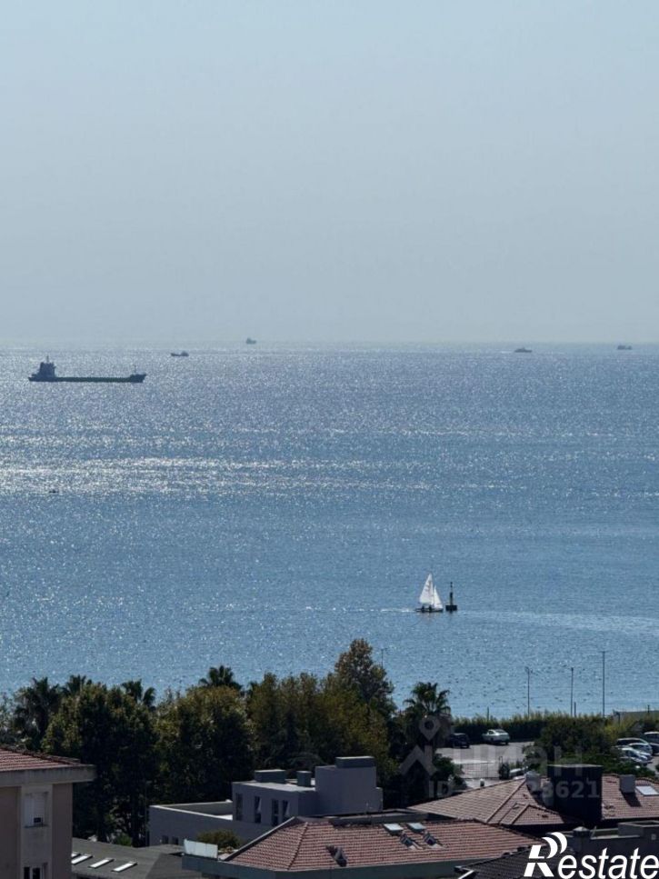 3-комн квартира Учительская улица, 10,  д. 10