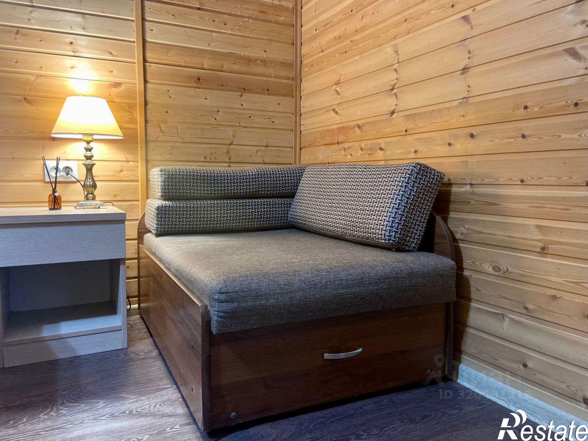 Сдать дачу, дом, коттедж за 400 000 рублей на улица Декабристов, 165Б