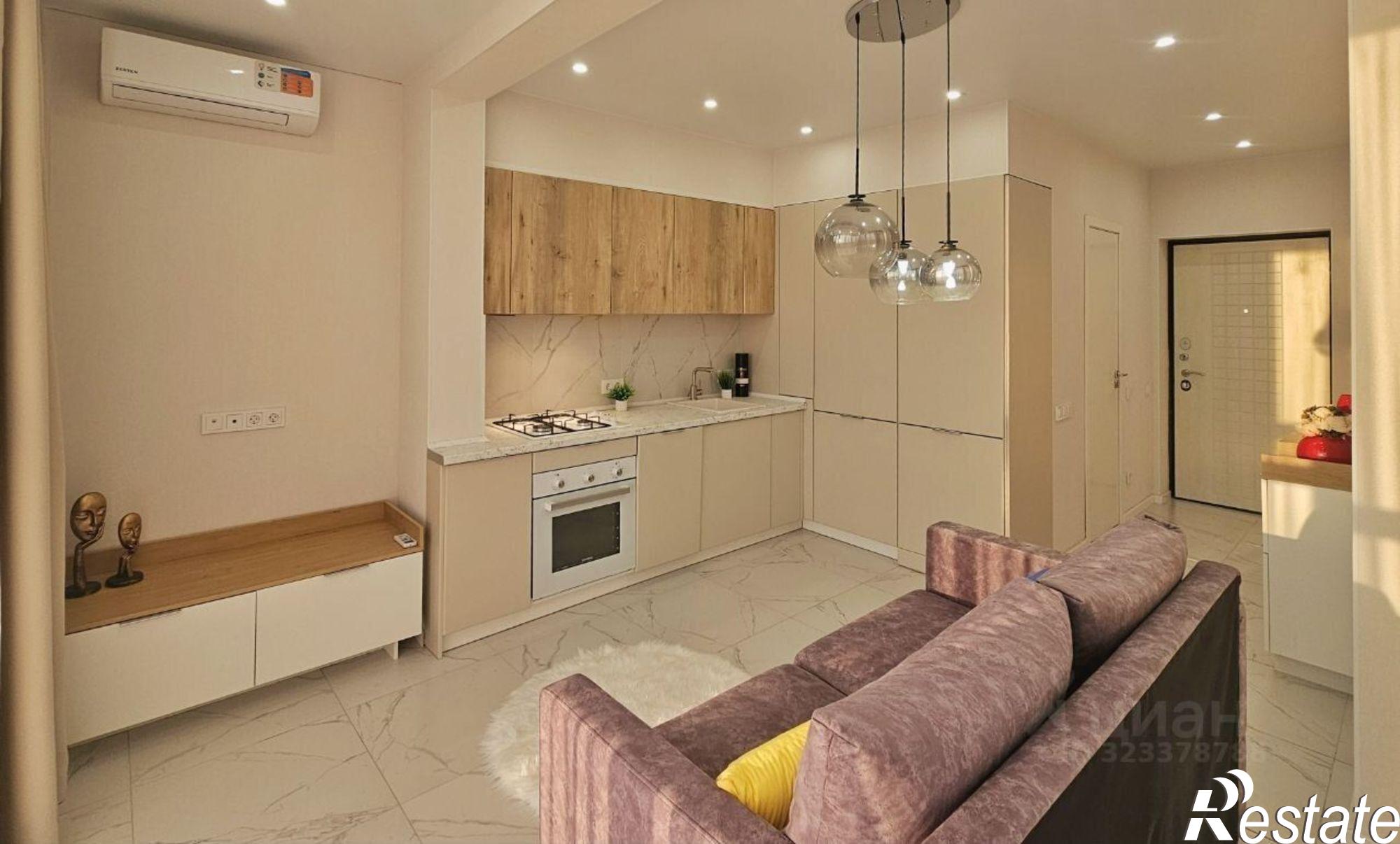 Сдать квартиру за 45 000 рублей на улица Гончарова, 10