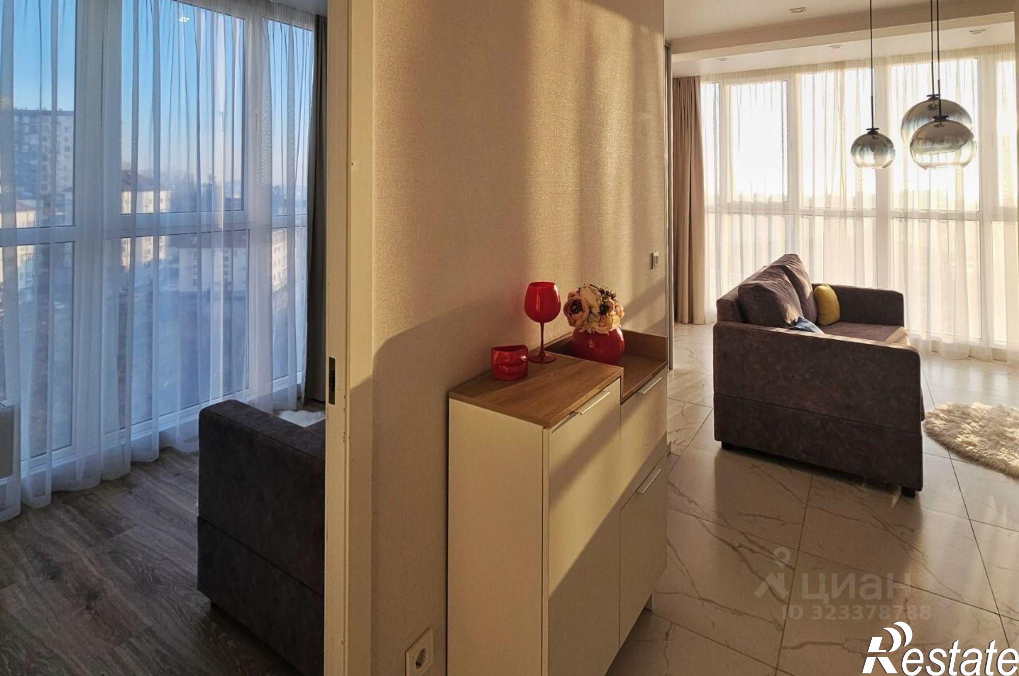 Сдать квартиру за 45 000 рублей на улица Гончарова, 10