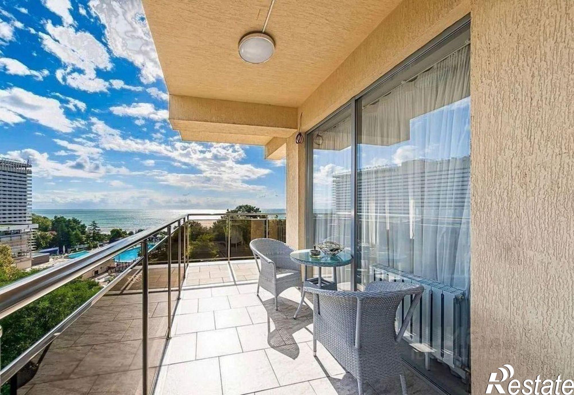 Купить квартиру за 20 000 000 рублей на Курортный пр-кт, 75