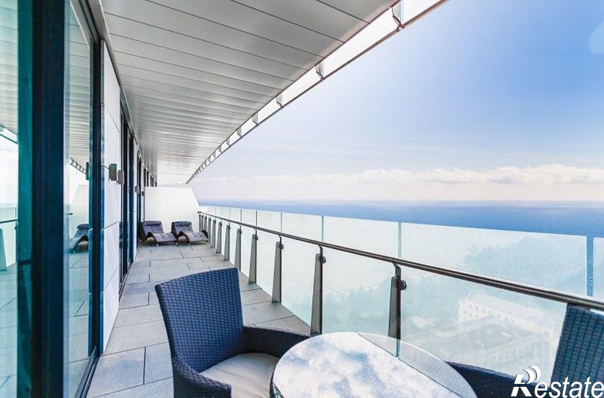 Купить квартиру за 27 000 000 рублей на улица Орджоникидзе, 17