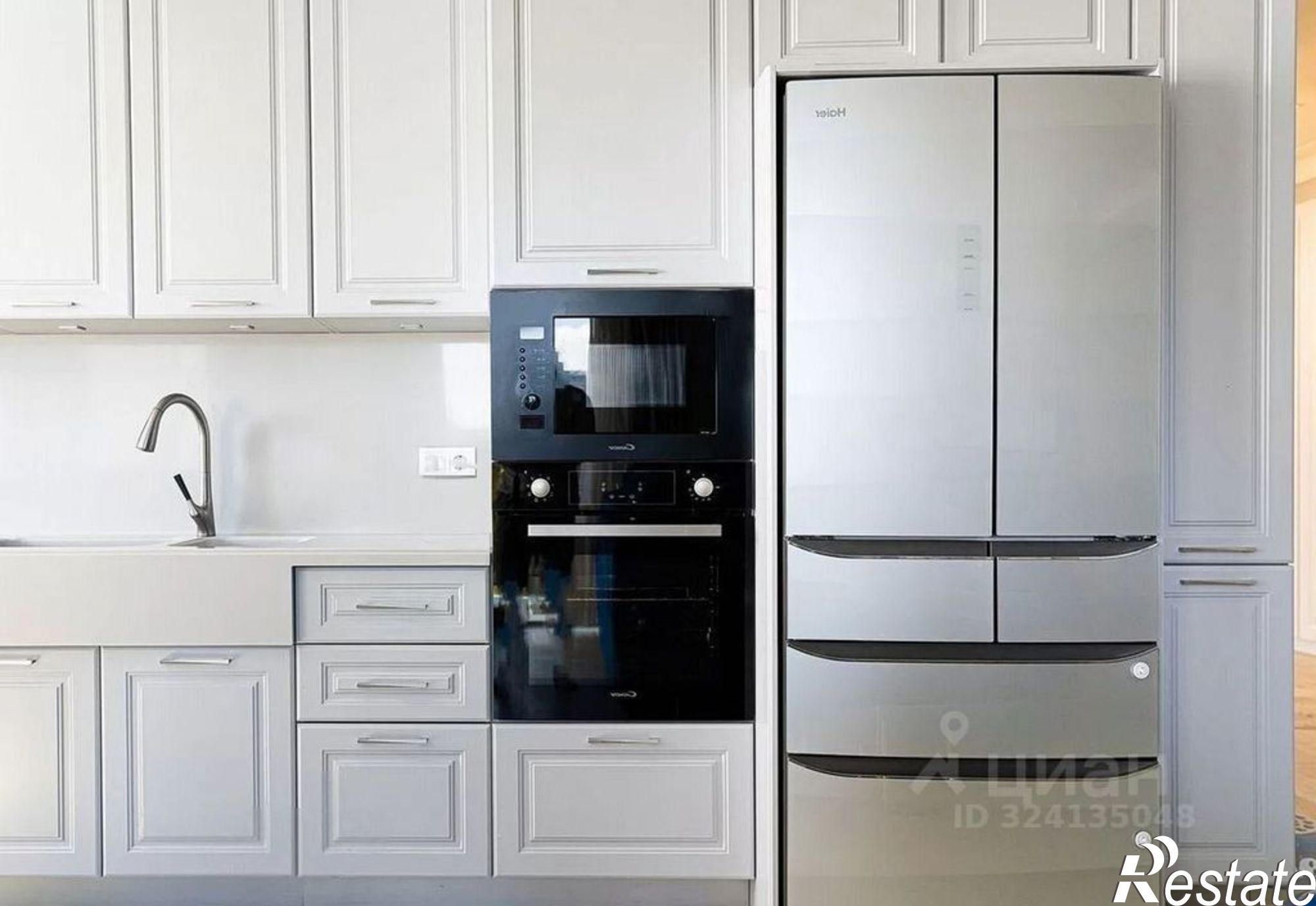 Купить квартиру за 20 000 000 рублей на Курортный пр-кт, 75