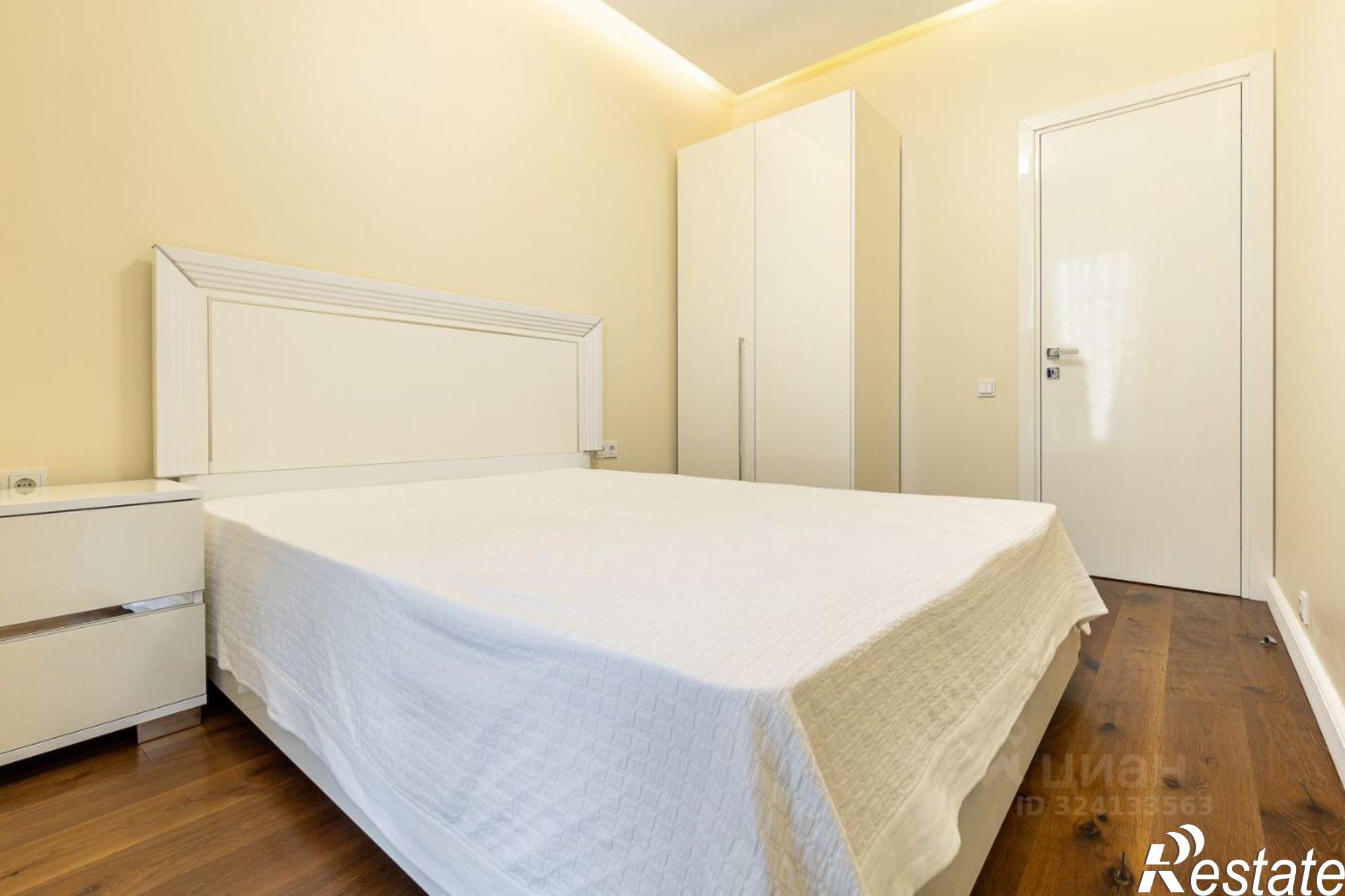 Купить квартиру за 20 000 000 рублей на Курортный пр-кт, 89/2