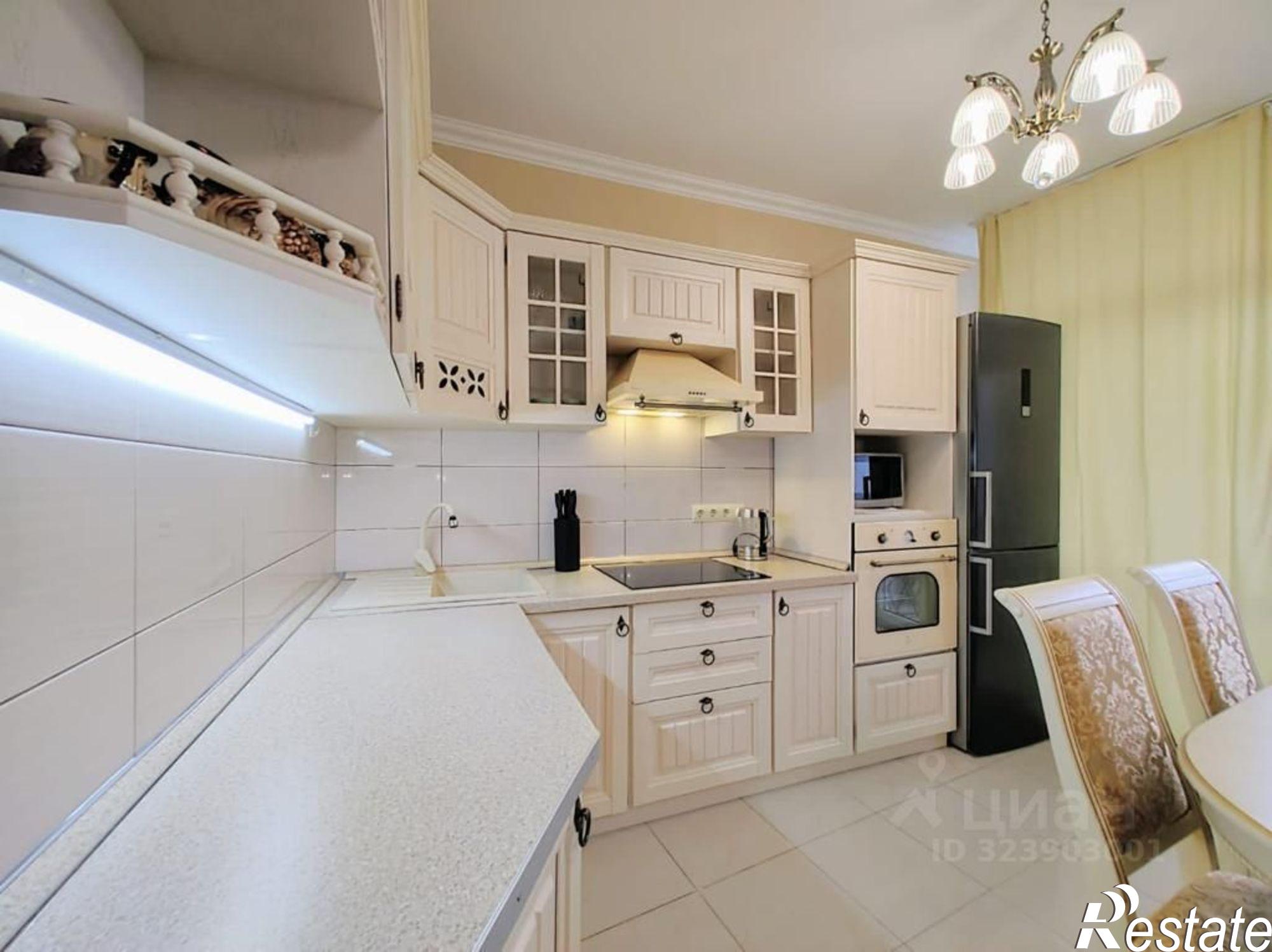 Сдать квартиру за 70 000 рублей на Депутатская улица, 10