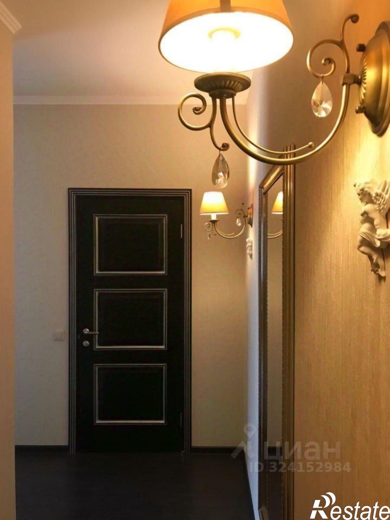 Сдать квартиру за 70 000 рублей на Параллельная улица, 9/4