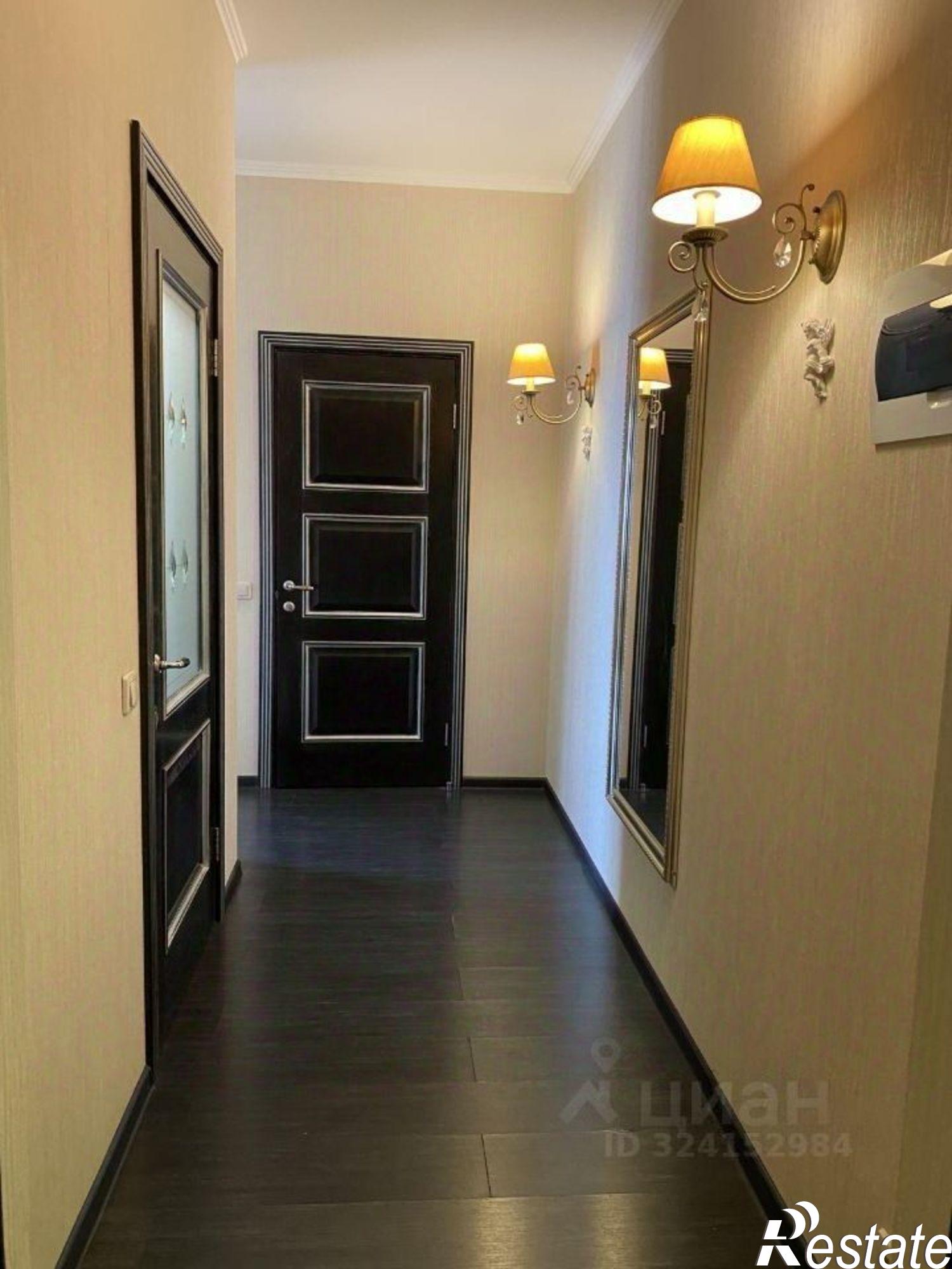 Сдать квартиру за 70 000 рублей на Параллельная улица, 9/4