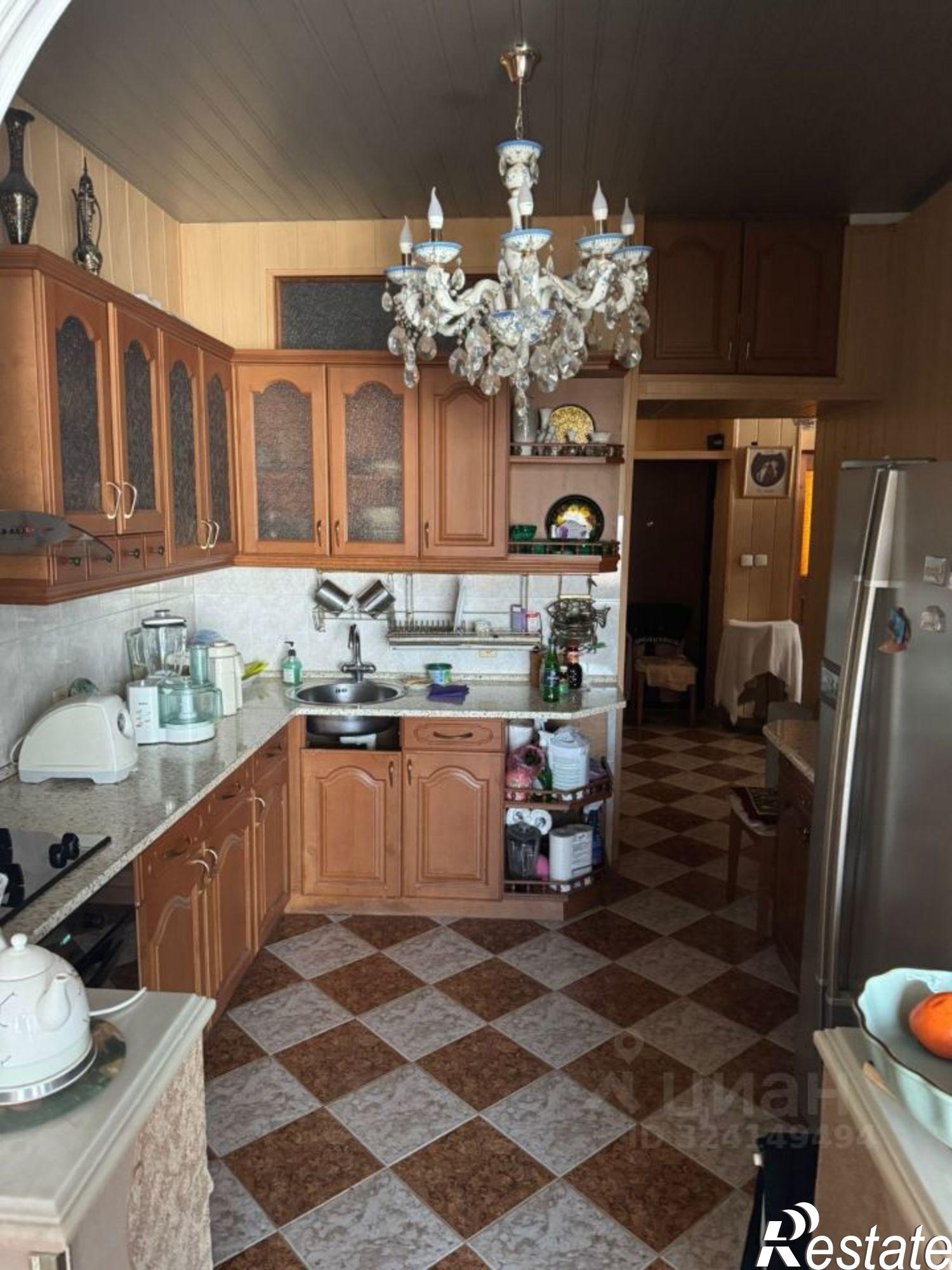 Купить квартиру за 27 000 000 рублей на Госпитальная улица, 18