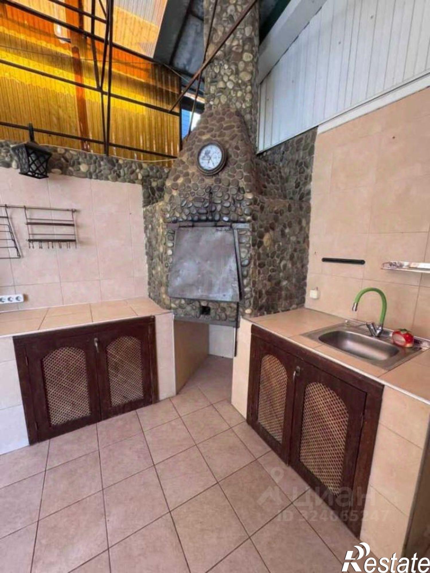 Сдать дачу, дом, коттедж за 140 000 рублей на Курортный пр-кт, 248